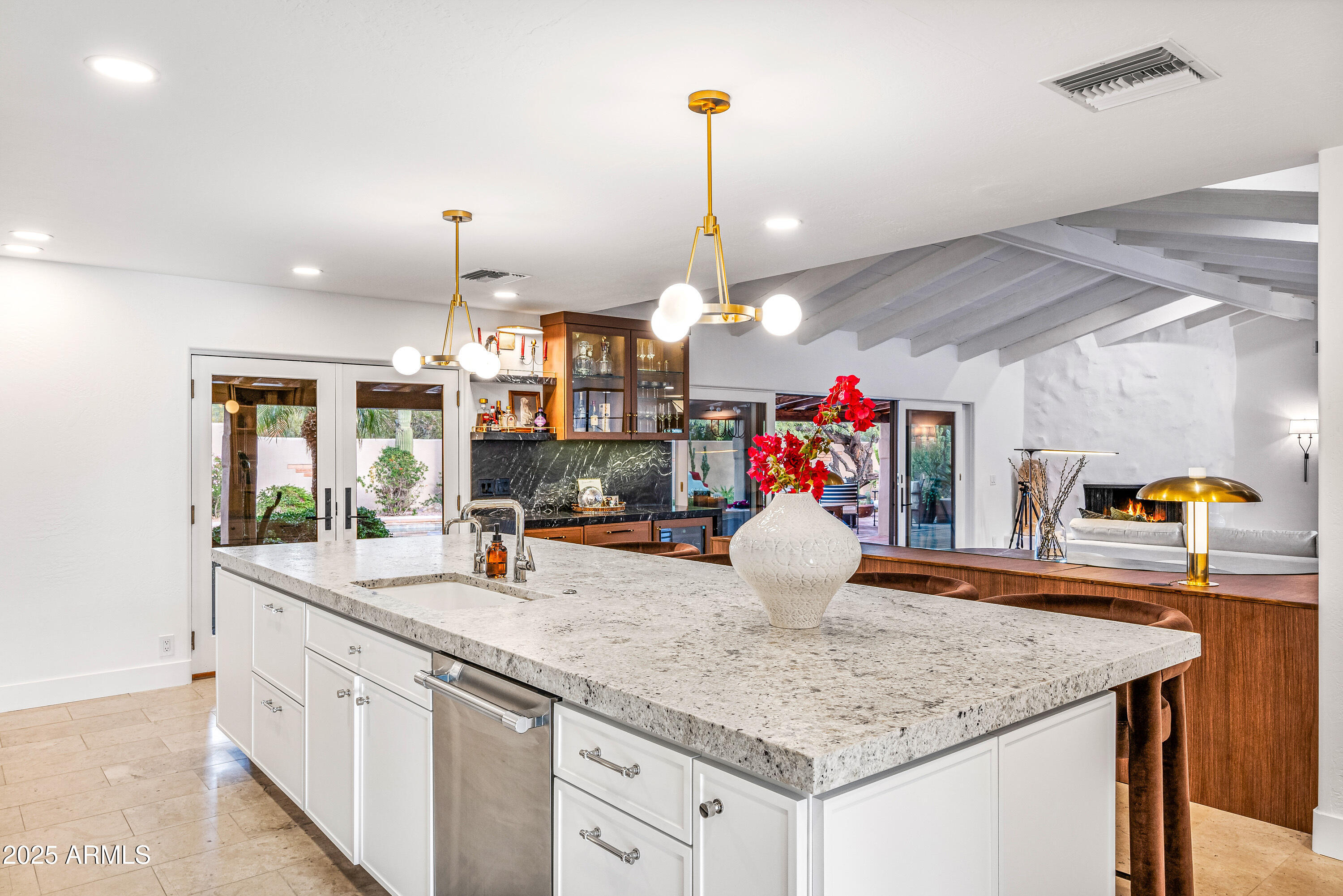 PARADISE HILLS ESTATES - Residential