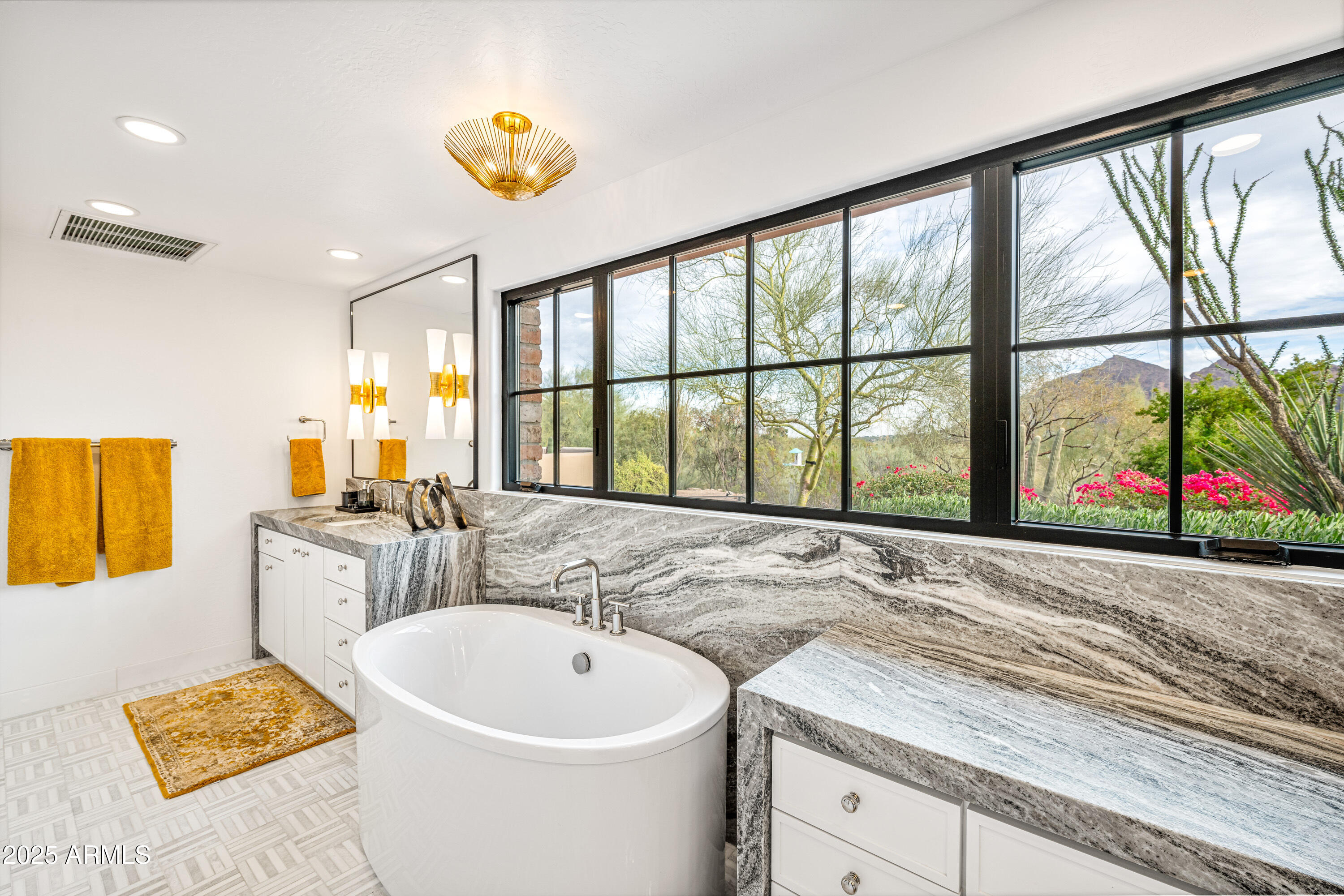 PARADISE HILLS ESTATES - Residential