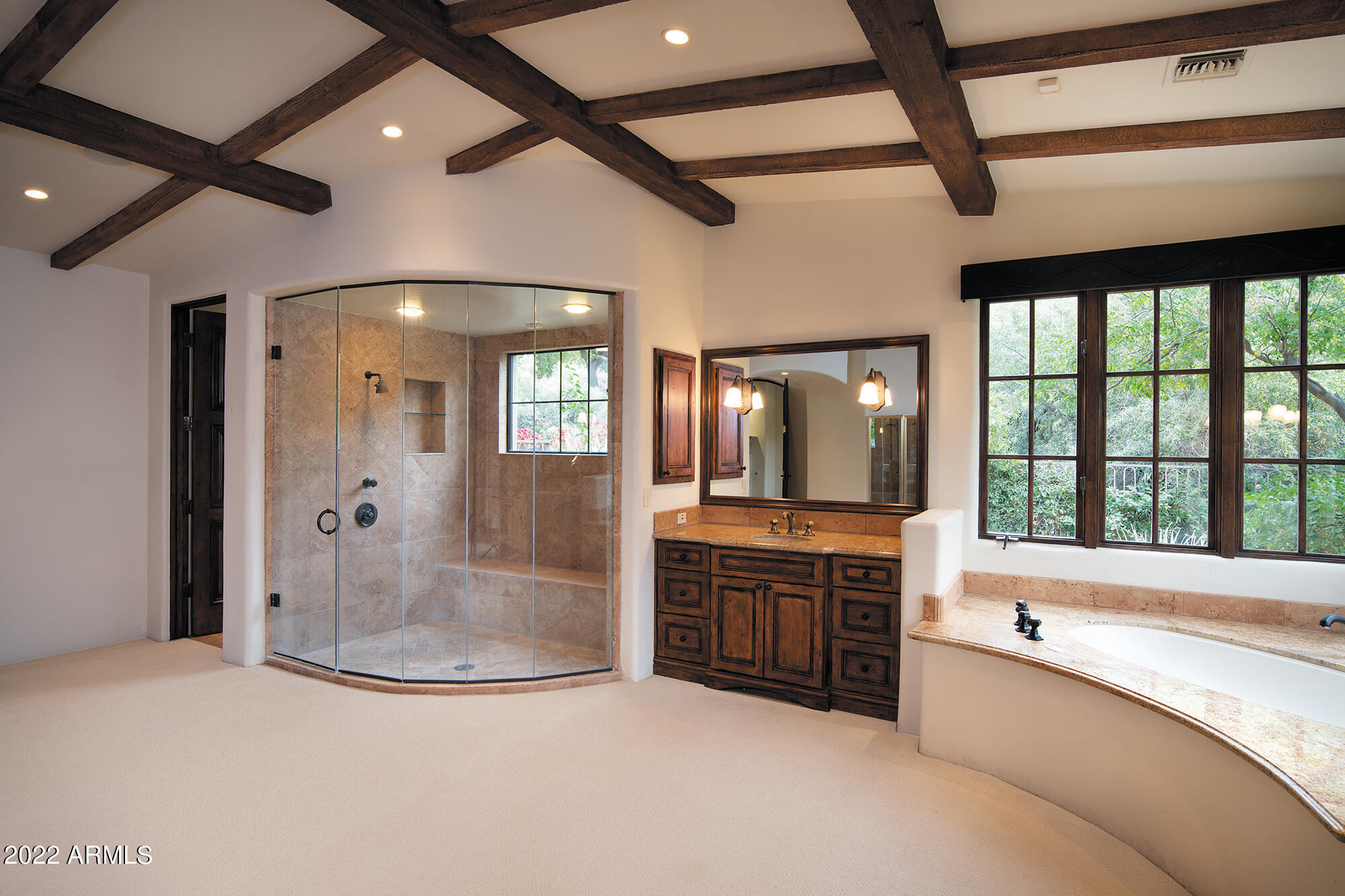 PARADISE VALLEY ESTATES - Residential