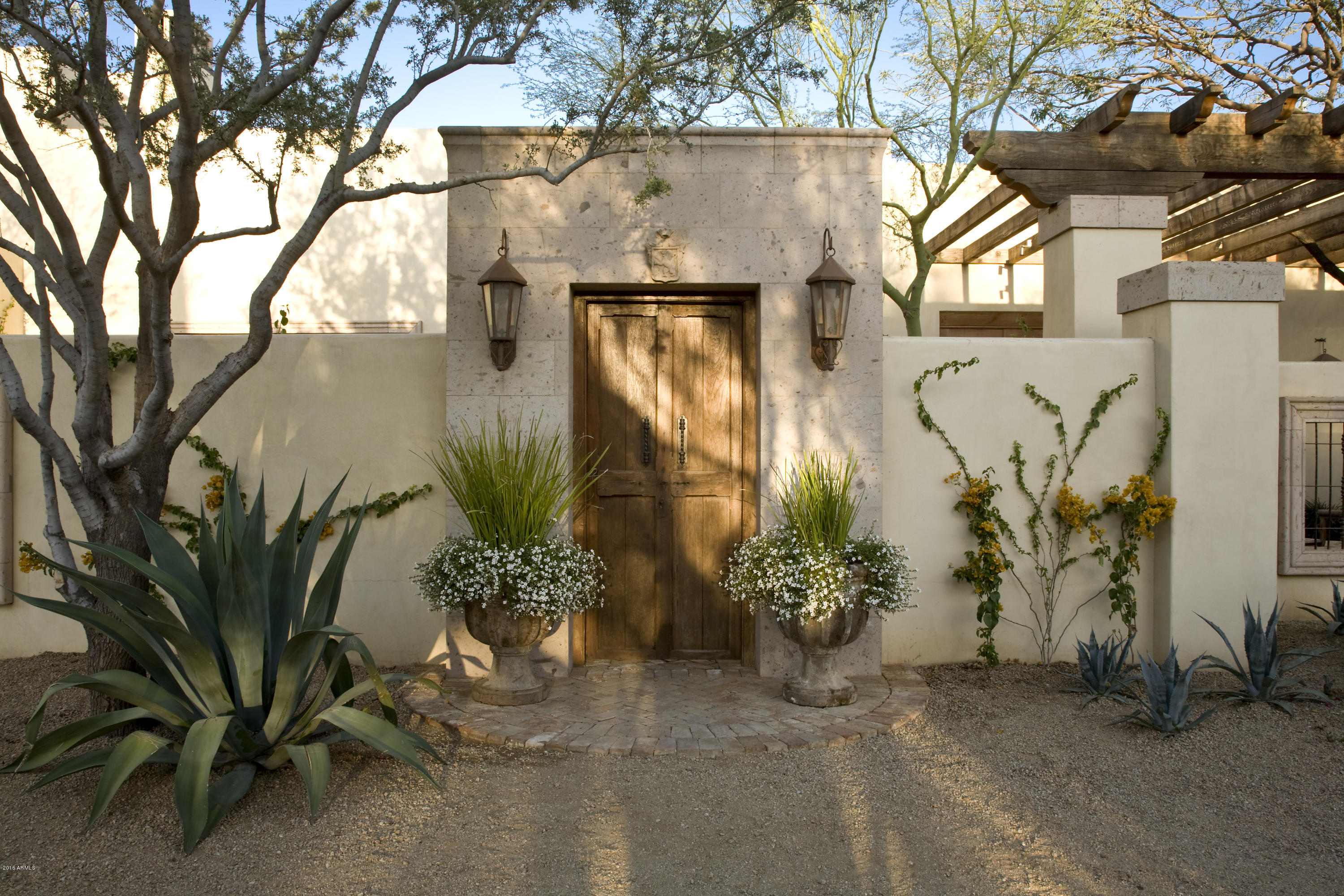 DESERT VIEW - Residential