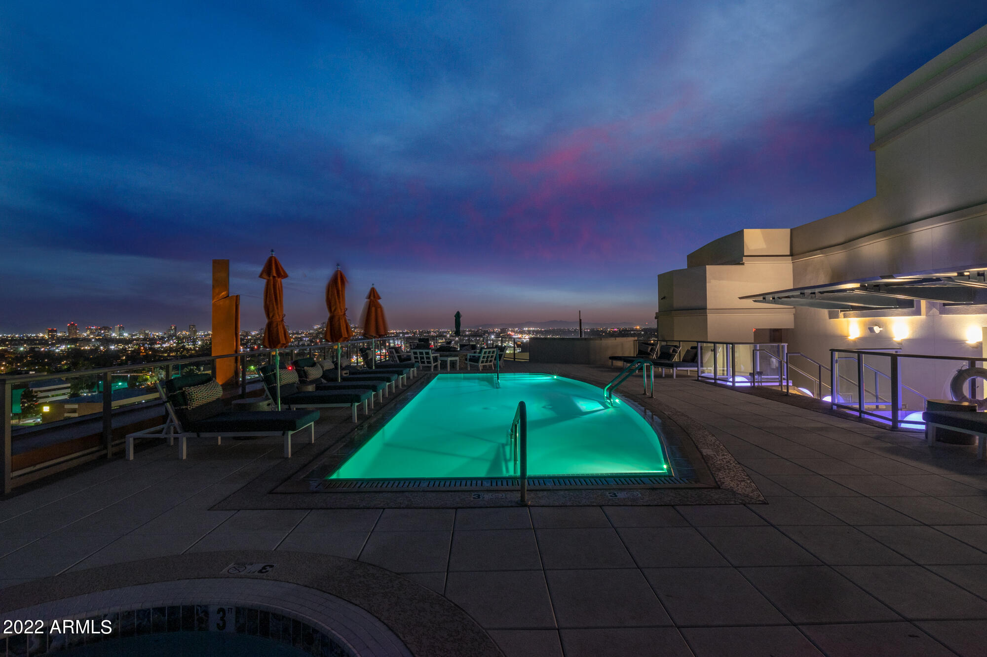 RESIDENCES AT 2211 CAMELBACK CONDOMINIUM - Residential