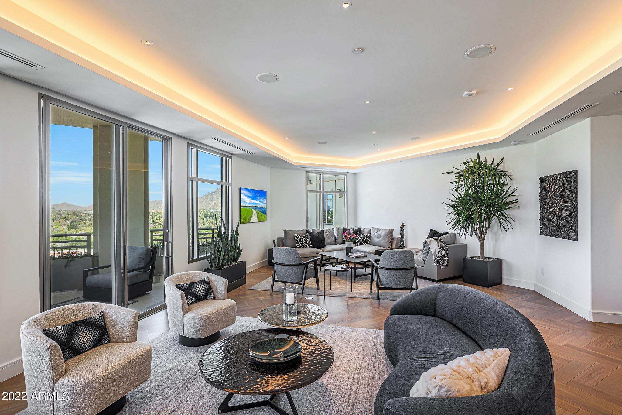 RESIDENCES AT 2211 CAMELBACK CONDOMINIUM - Residential