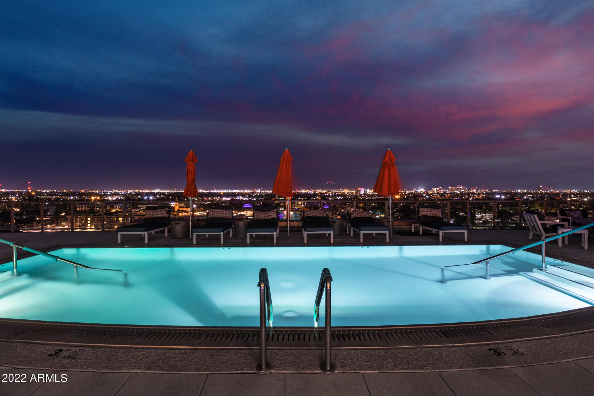 RESIDENCES AT 2211 CAMELBACK CONDOMINIUM - Residential