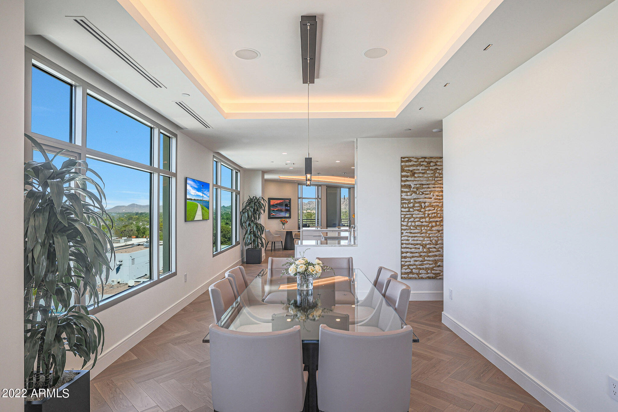 RESIDENCES AT 2211 CAMELBACK CONDOMINIUM - Residential