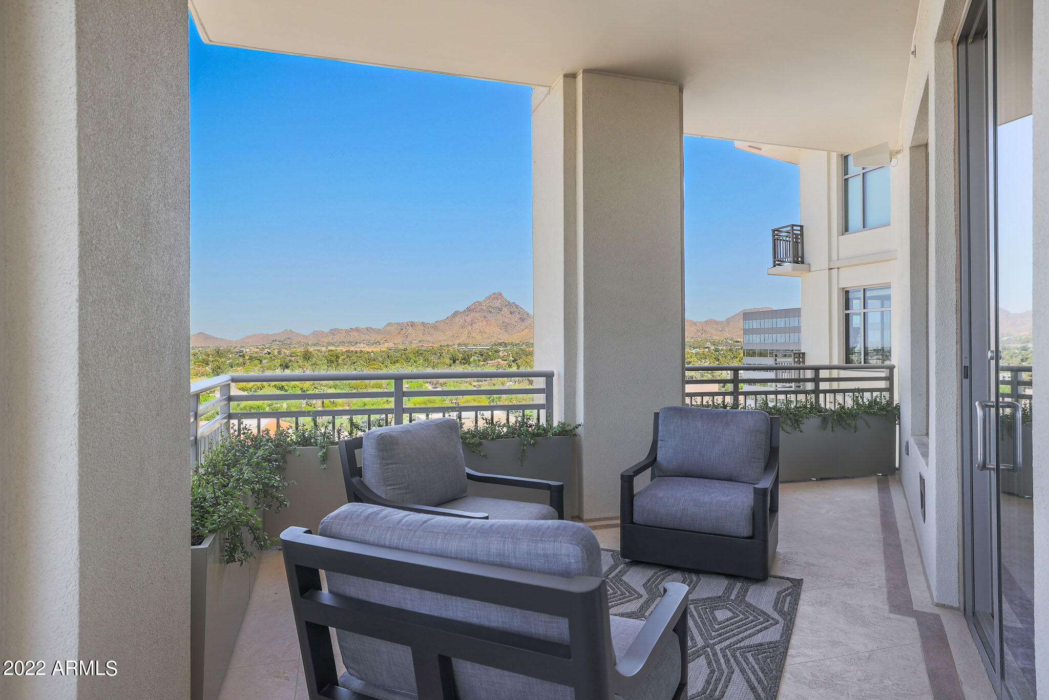 RESIDENCES AT 2211 CAMELBACK CONDOMINIUM - Residential
