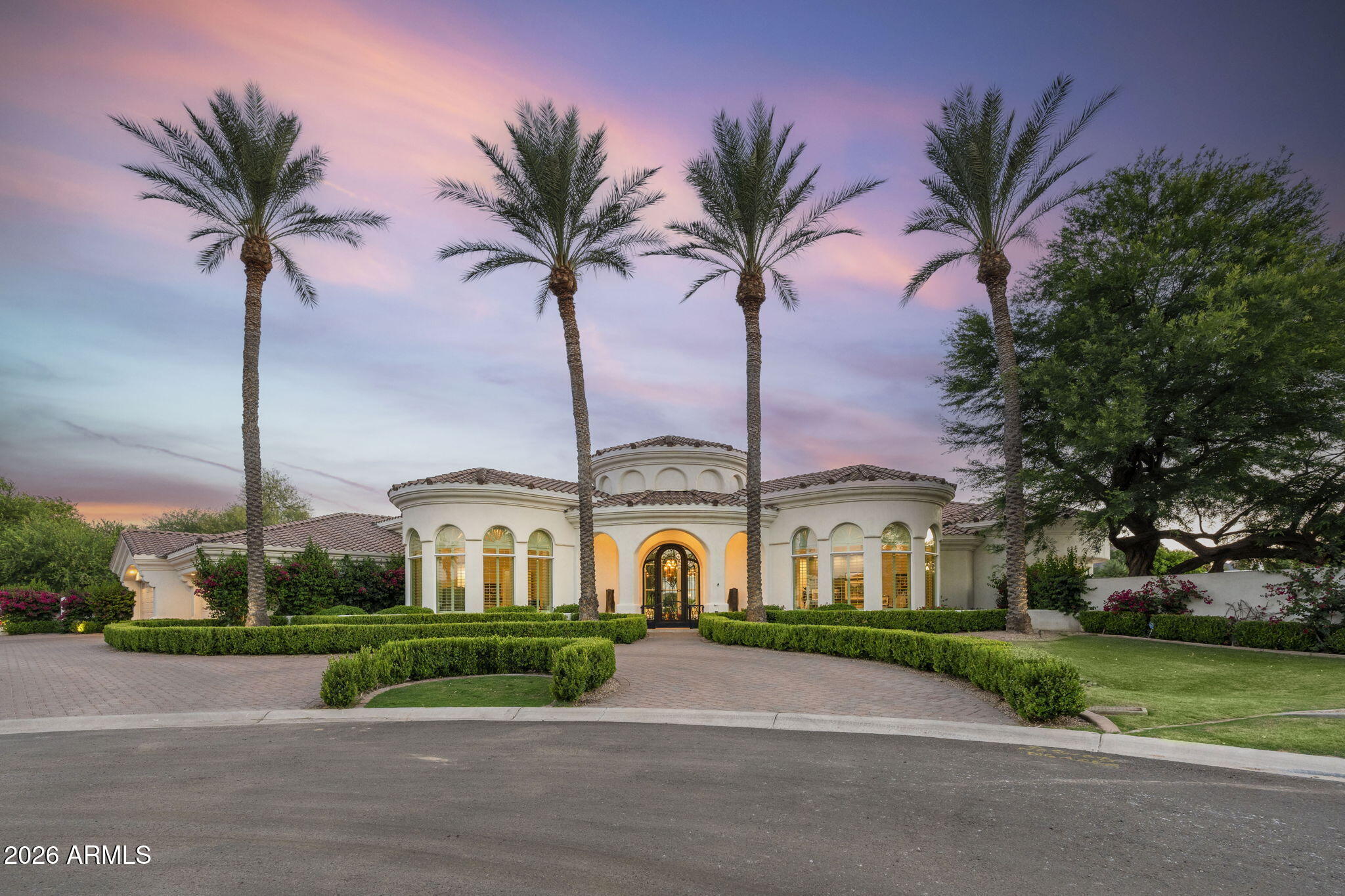 HIDDEN PARADISE - Residential