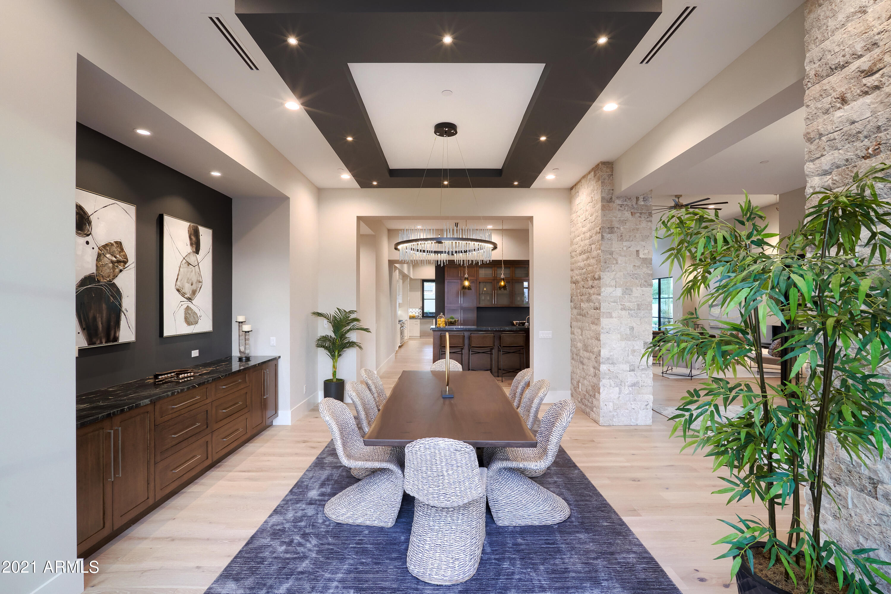 MIRADA LOS ARCOS - Residential