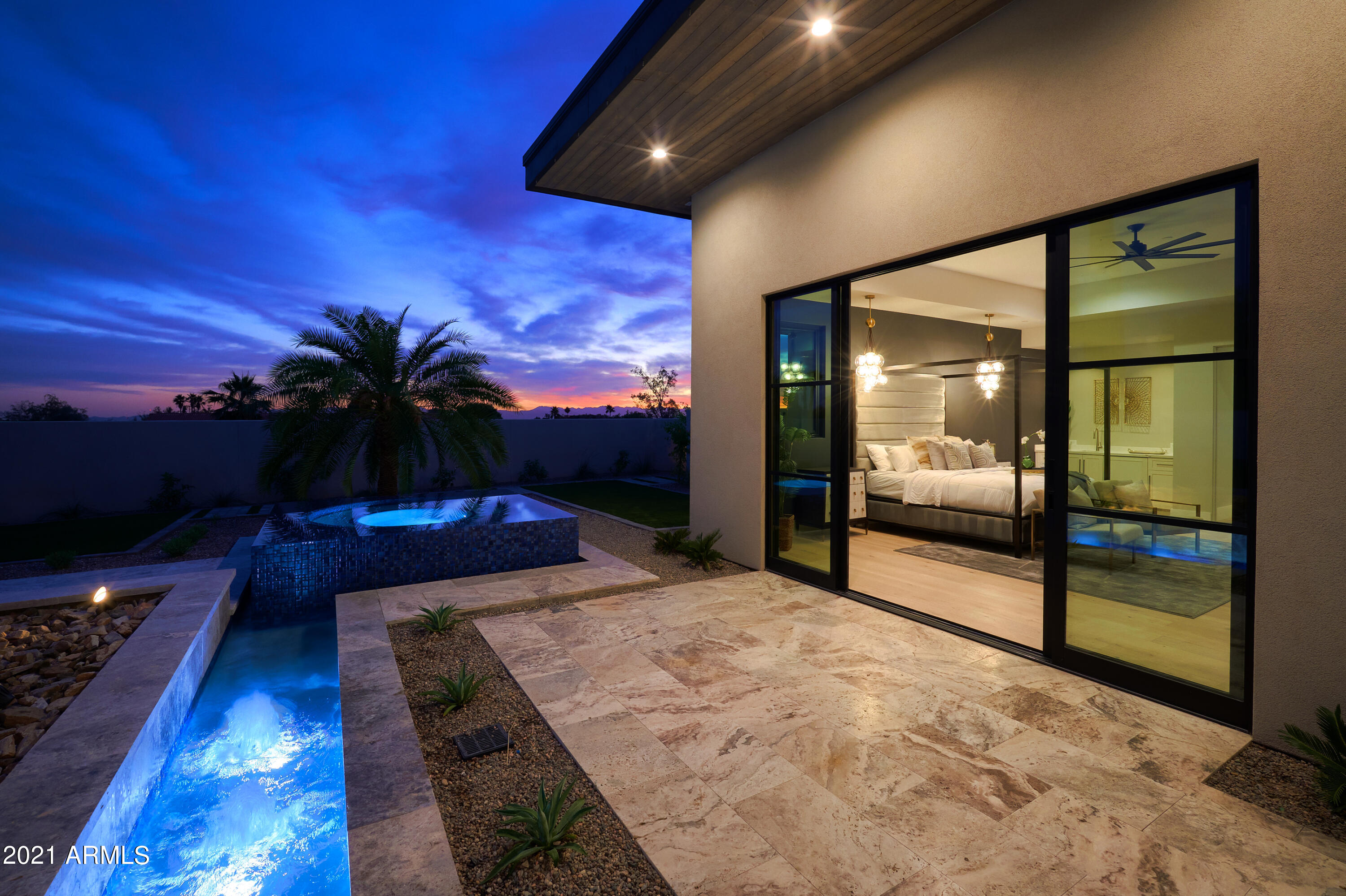 MIRADA LOS ARCOS - Residential