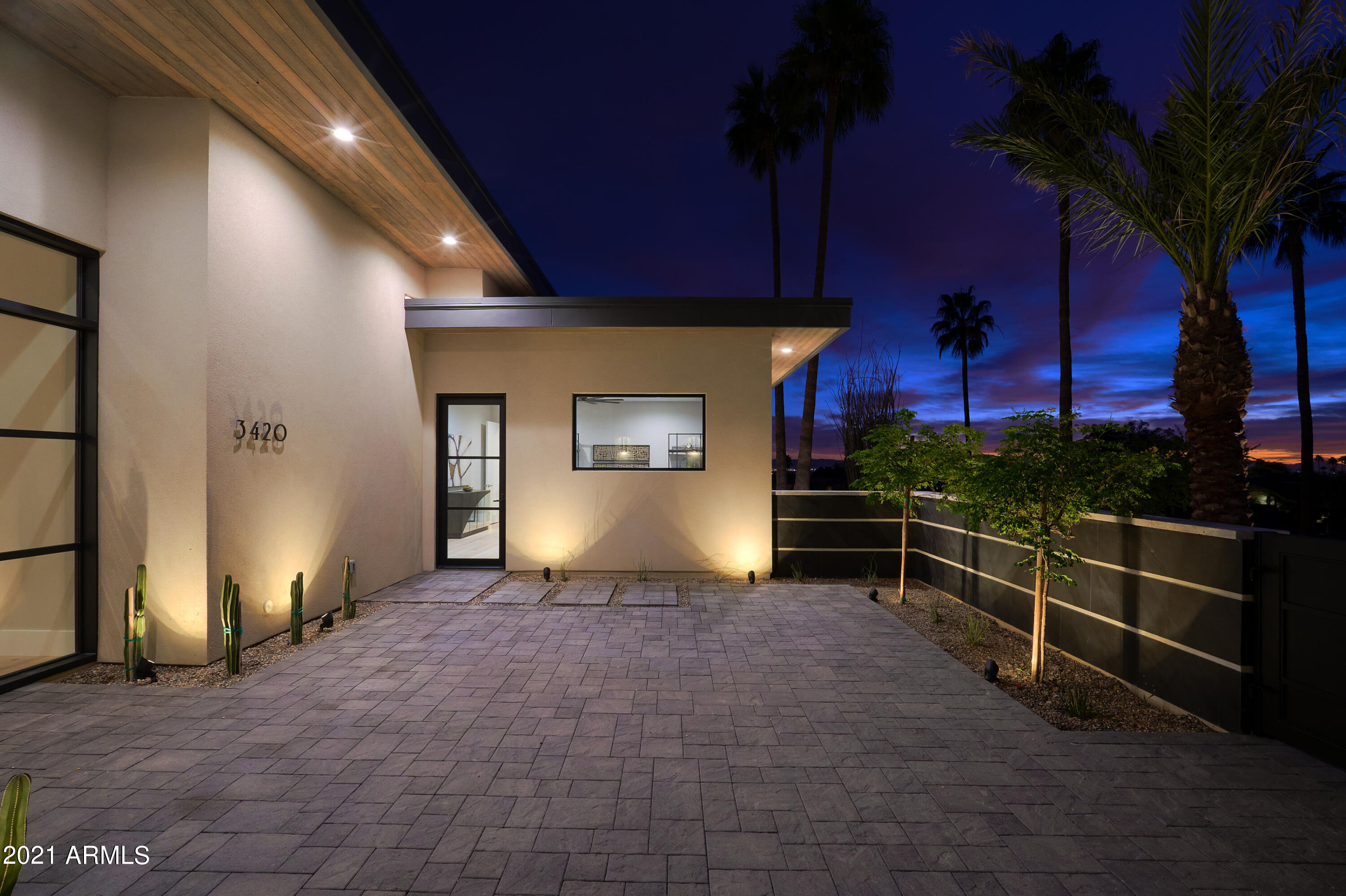 MIRADA LOS ARCOS - Residential