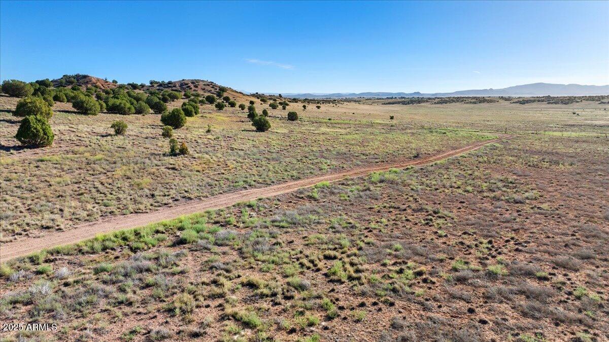 WILLIAMSON VALLEY HEIGHTS - Land