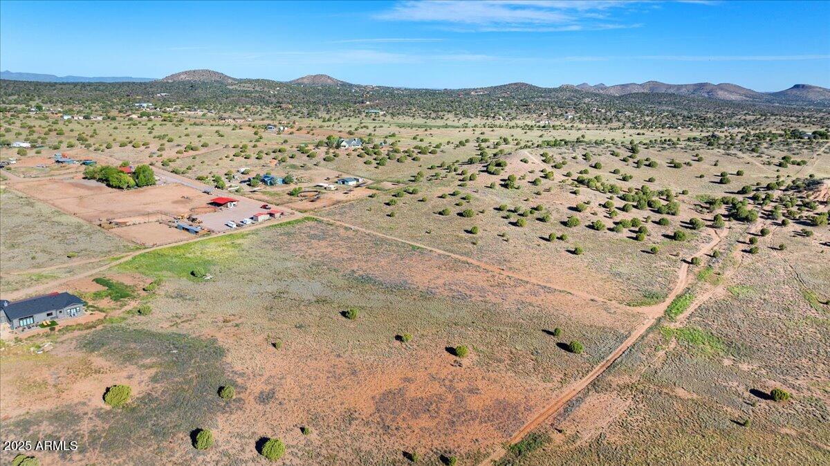 WILLIAMSON VALLEY HEIGHTS - Land