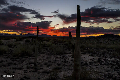 CHANDLER HEIGHTS RANCHES UNIT IV - 3.3 ACRE VIEW LOT - Land