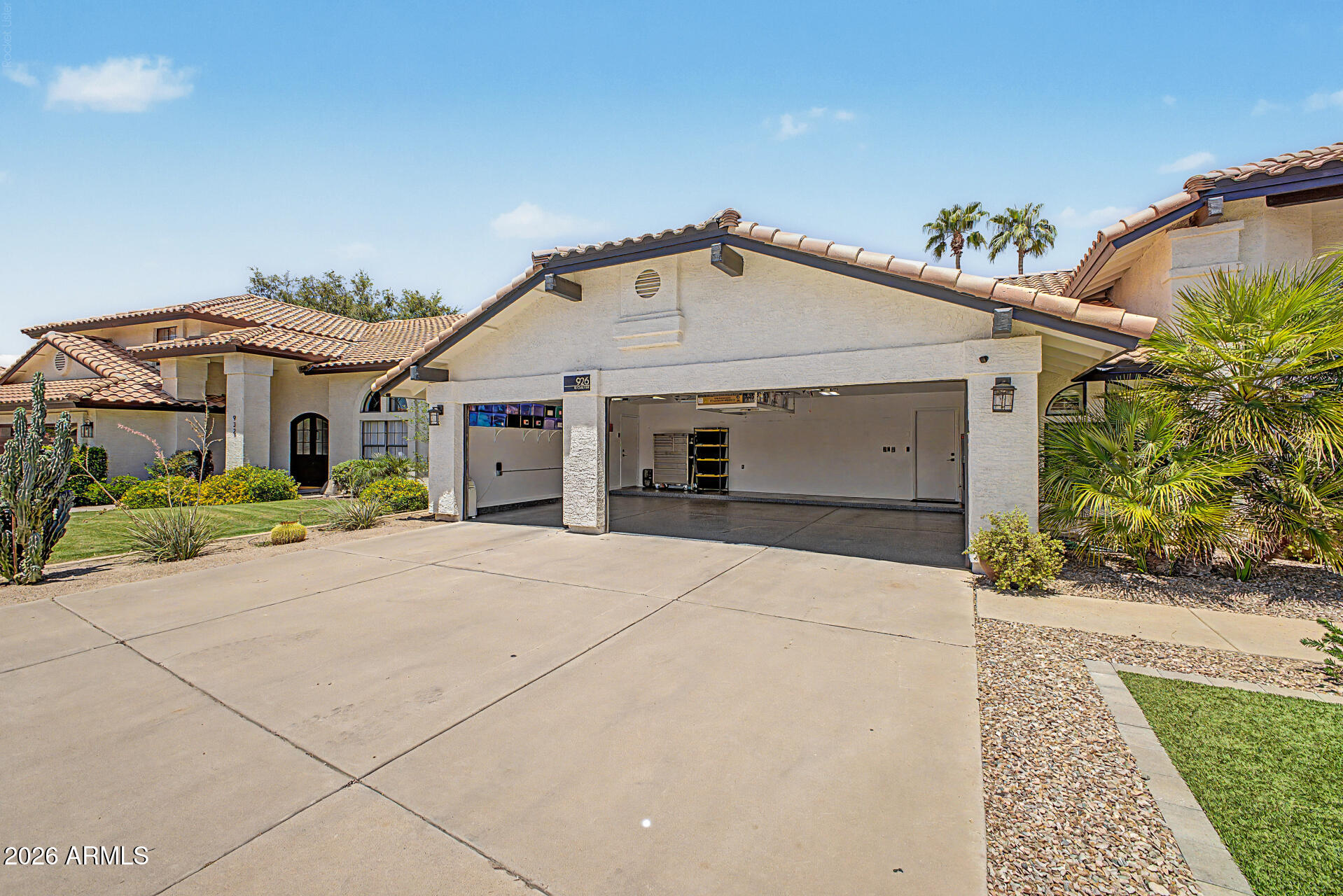 WINDHAVEN UNIT 2 AMD LOT 1-71 - Residential
