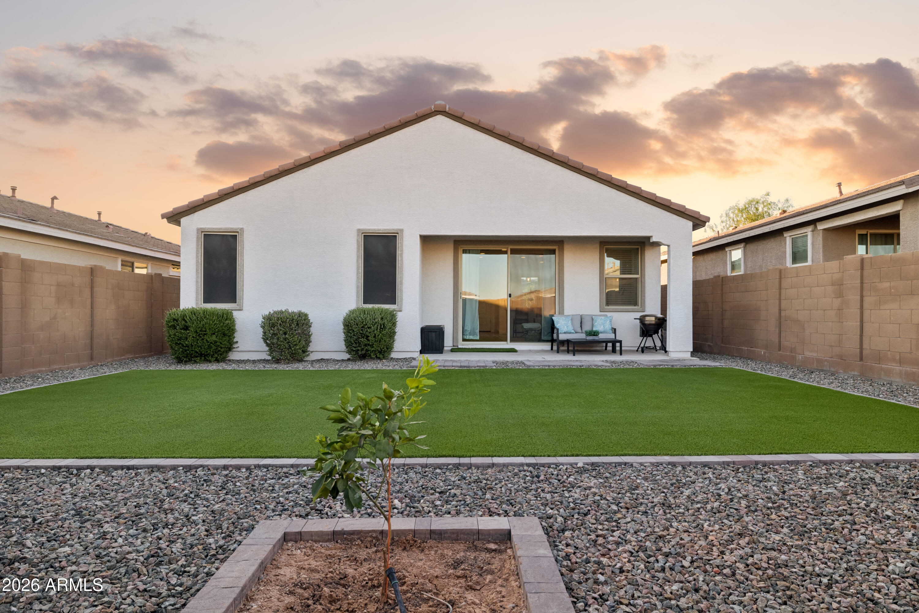 PERALTA CANYON - Residential