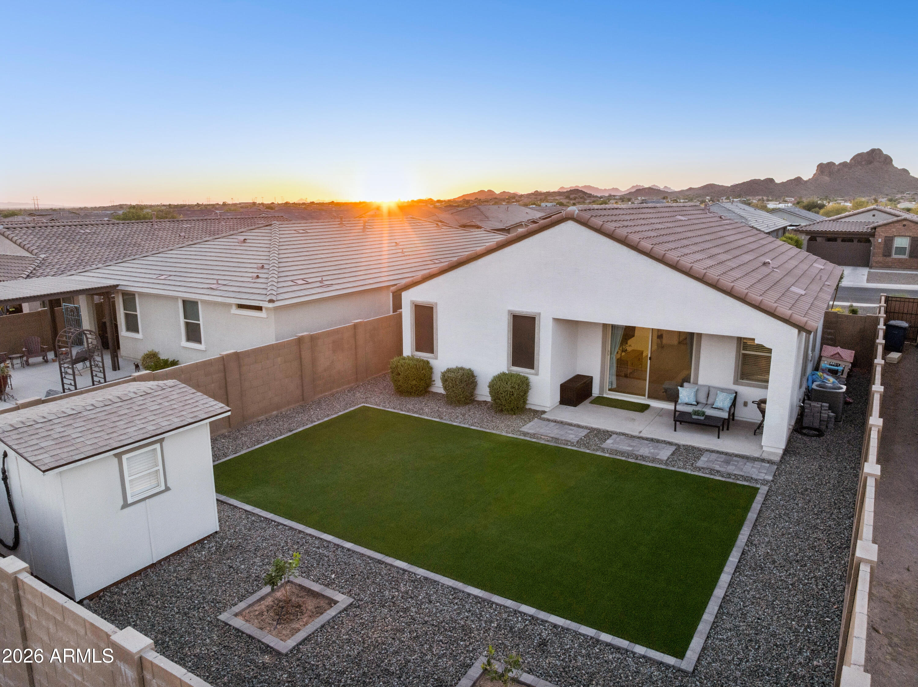 PERALTA CANYON - Residential