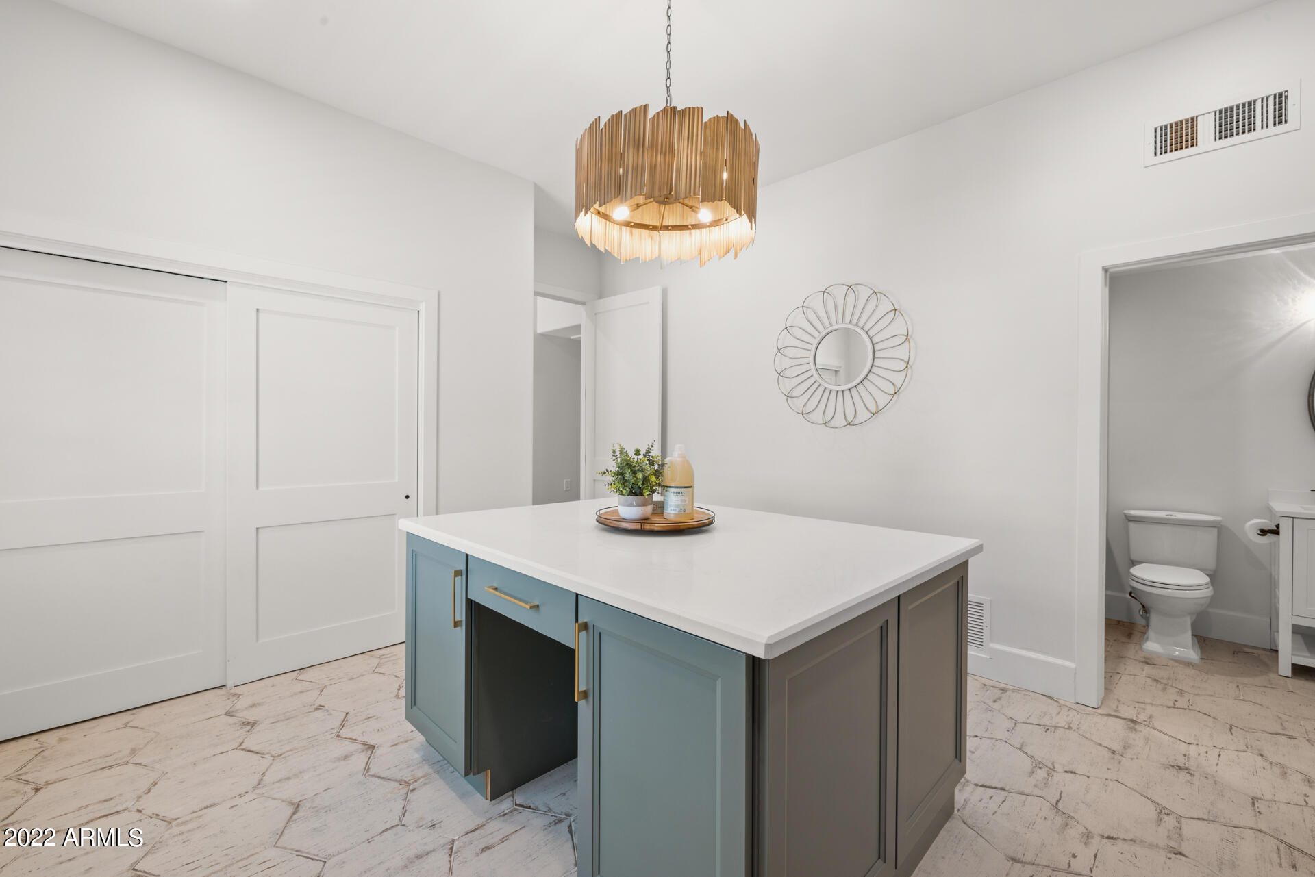 STONERIDGE MANOR 2 LOT 1-6 - Residential