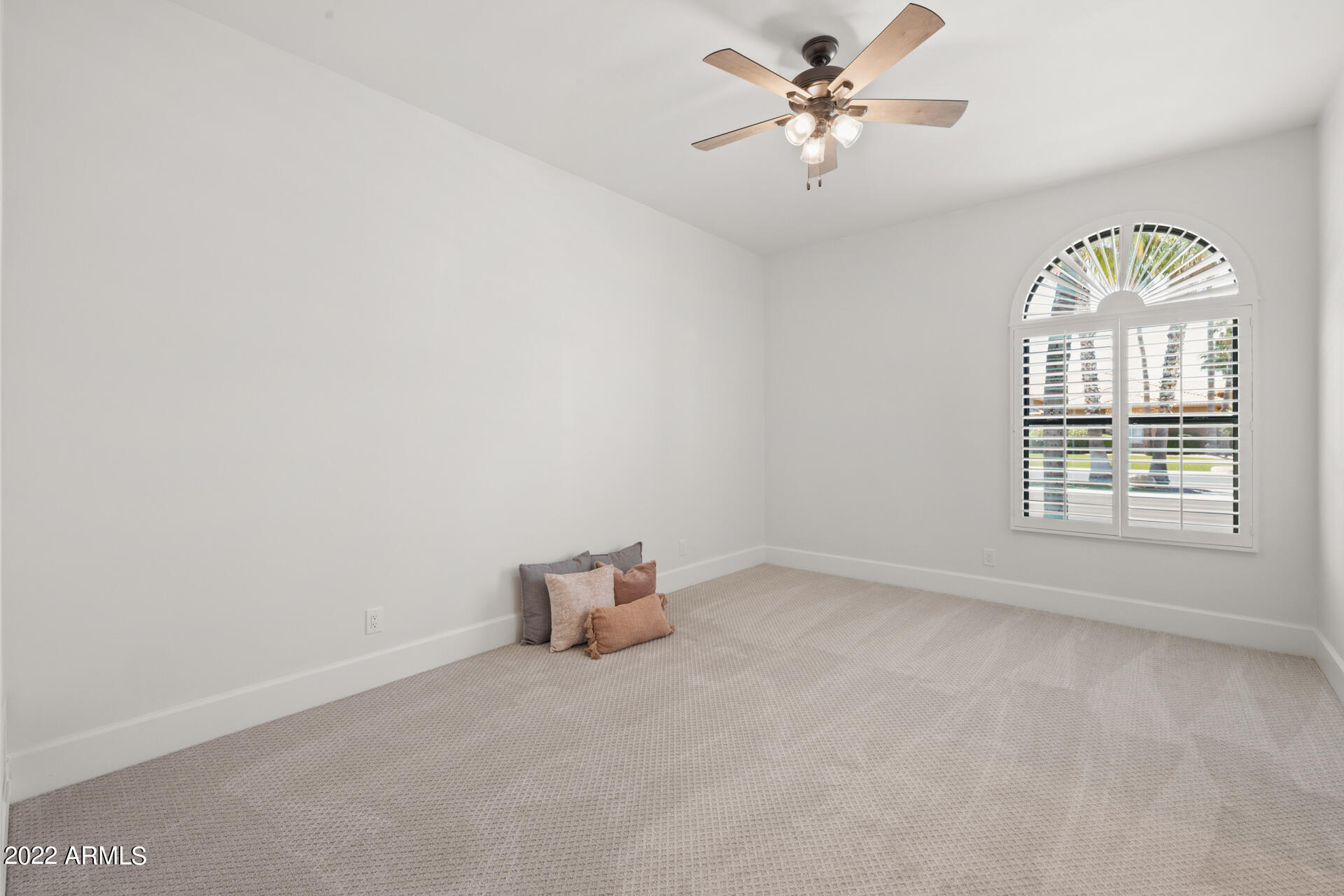 STONERIDGE MANOR 2 LOT 1-6 - Residential