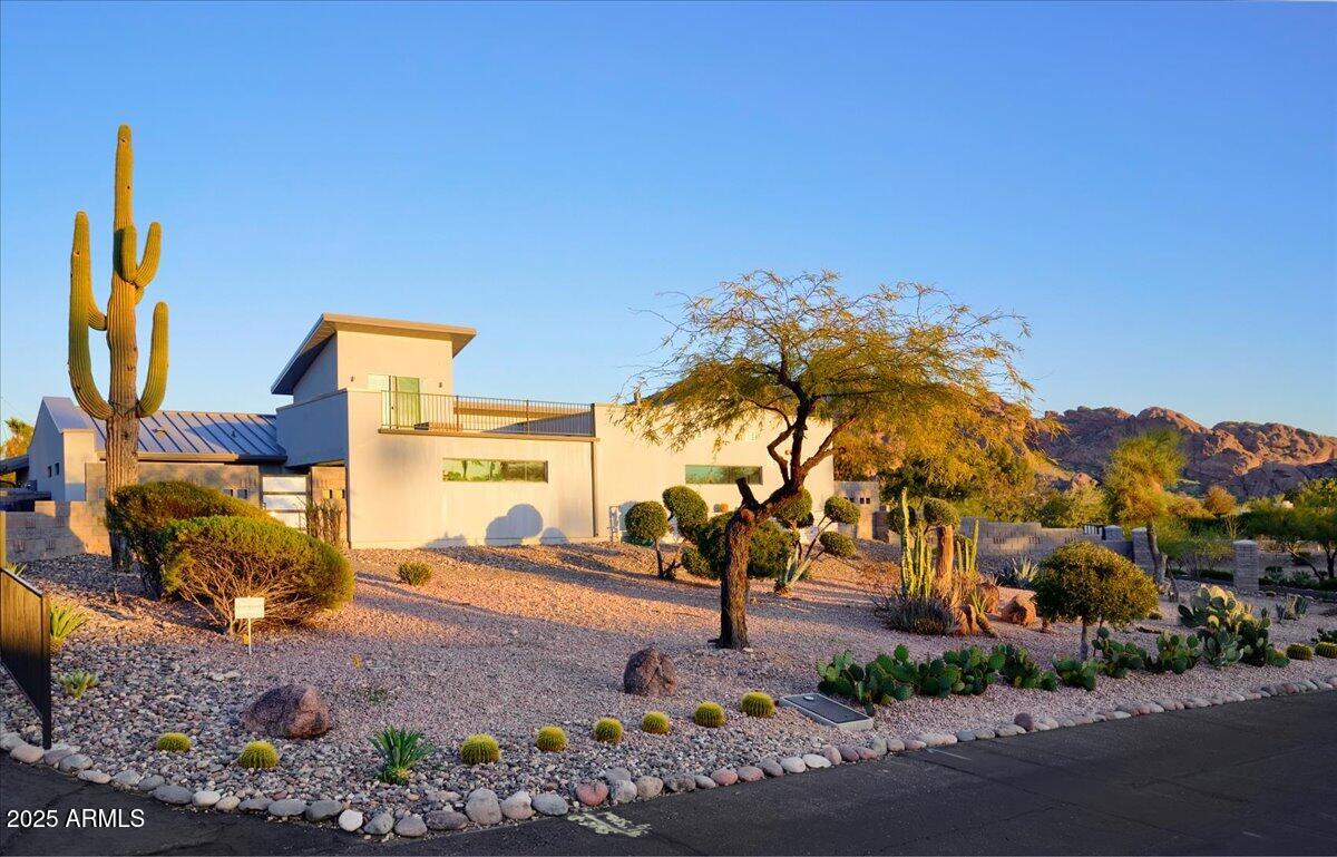 PARADISE HIGHLANDS ESTATES - Residential
