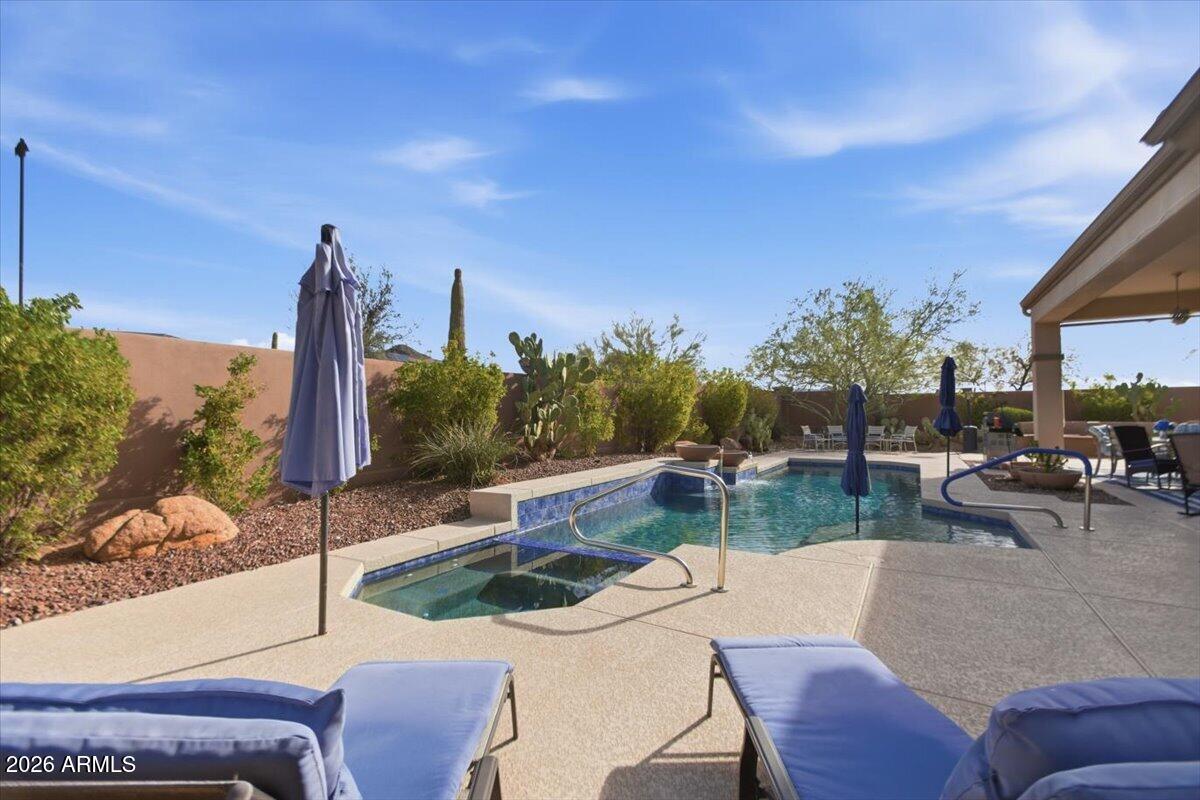 ANTHEM COUNTRY CLUB UNIT 17 PINION HILLS - Residential