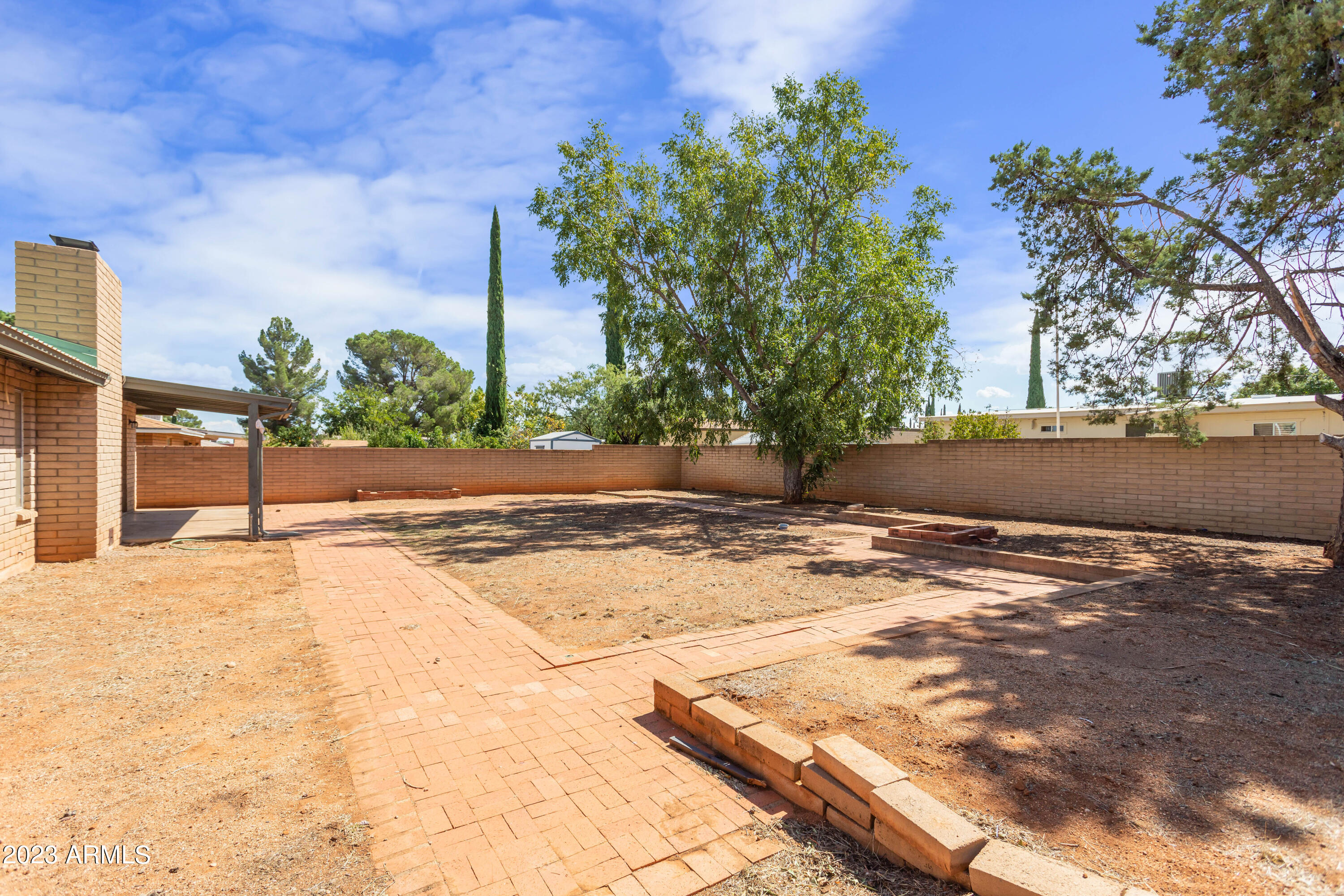 VISTA VILLAGE 5 - Residential