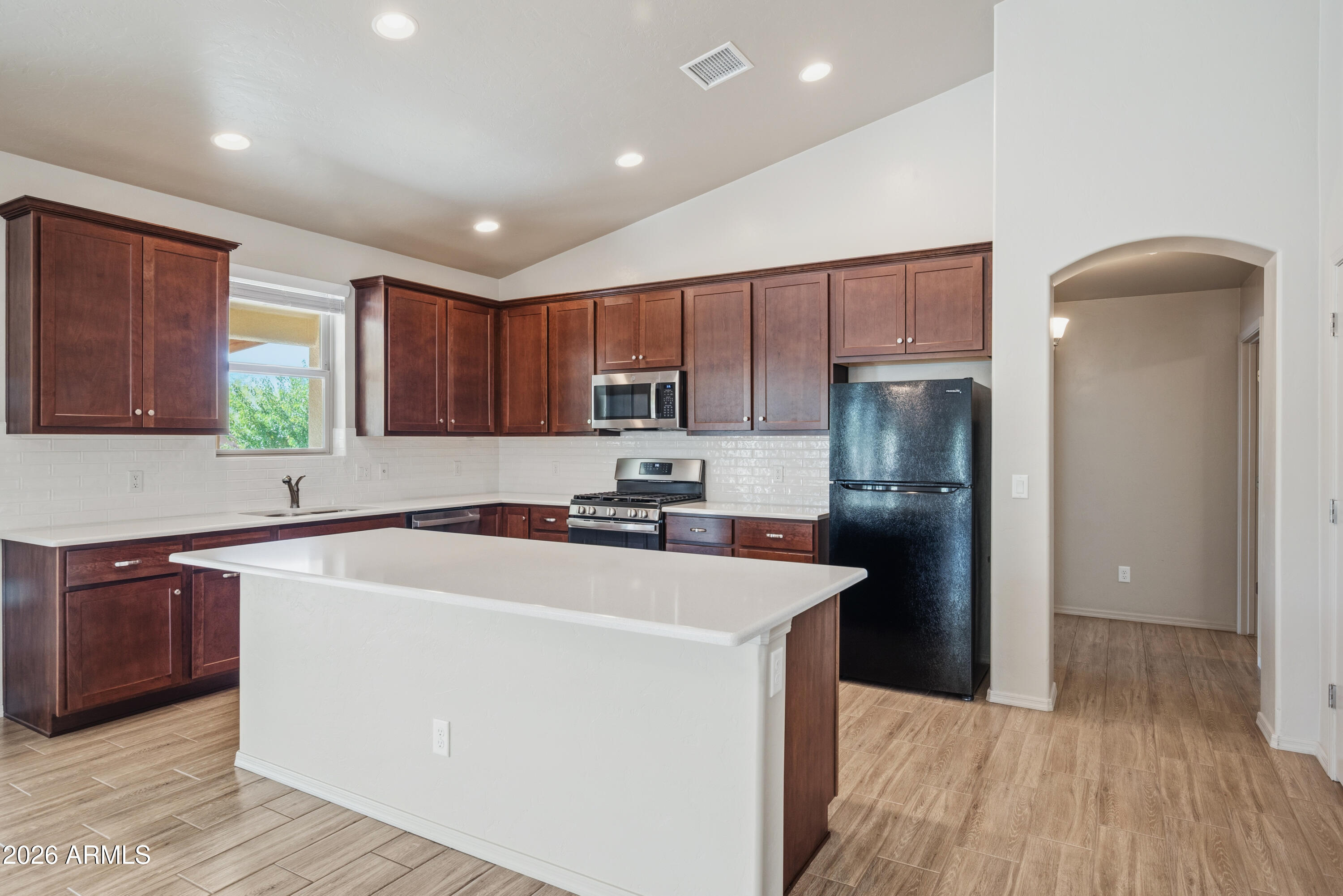 MOUNTAIN SHADOWS PHASE A - Residential