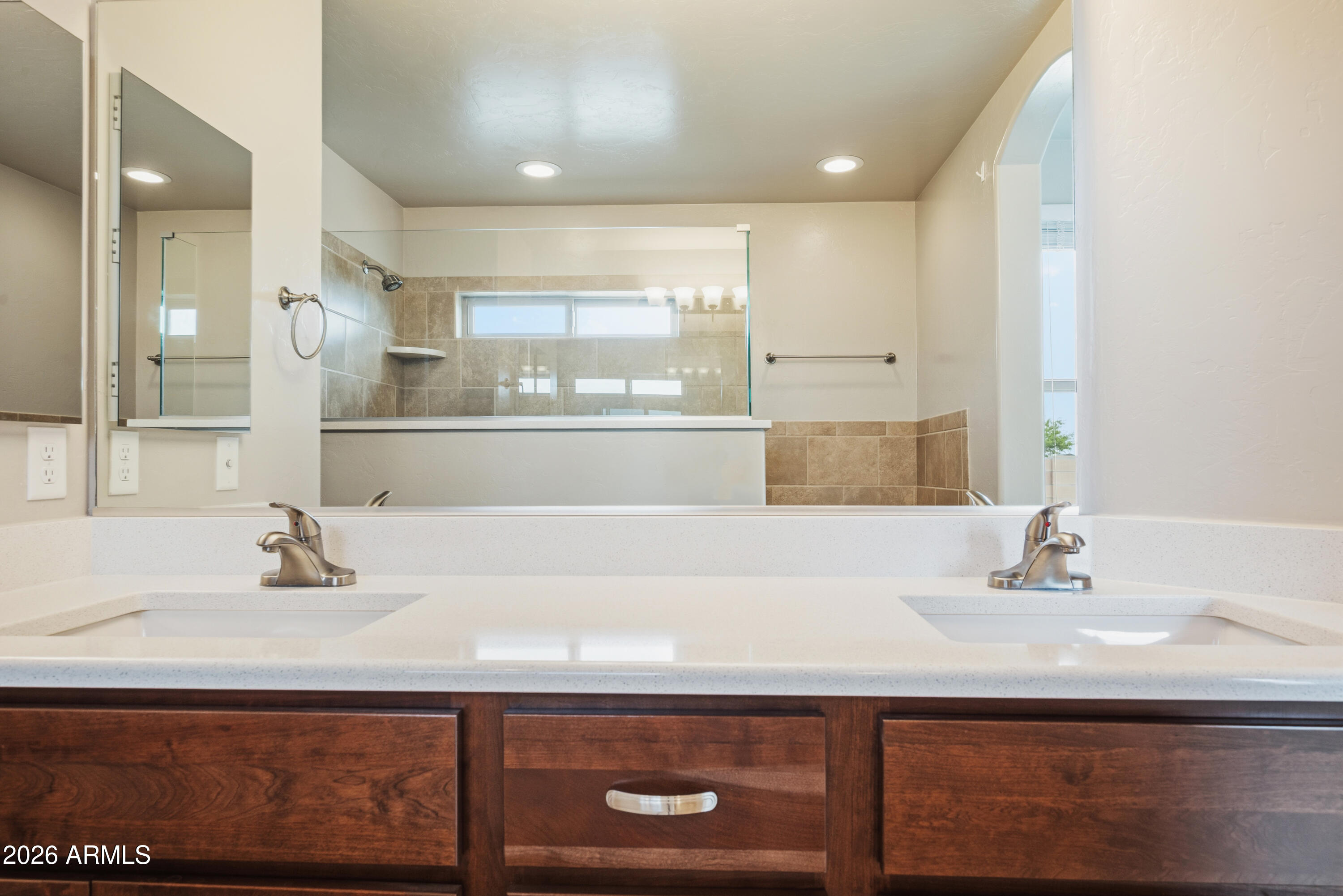 MOUNTAIN SHADOWS PHASE A - Residential