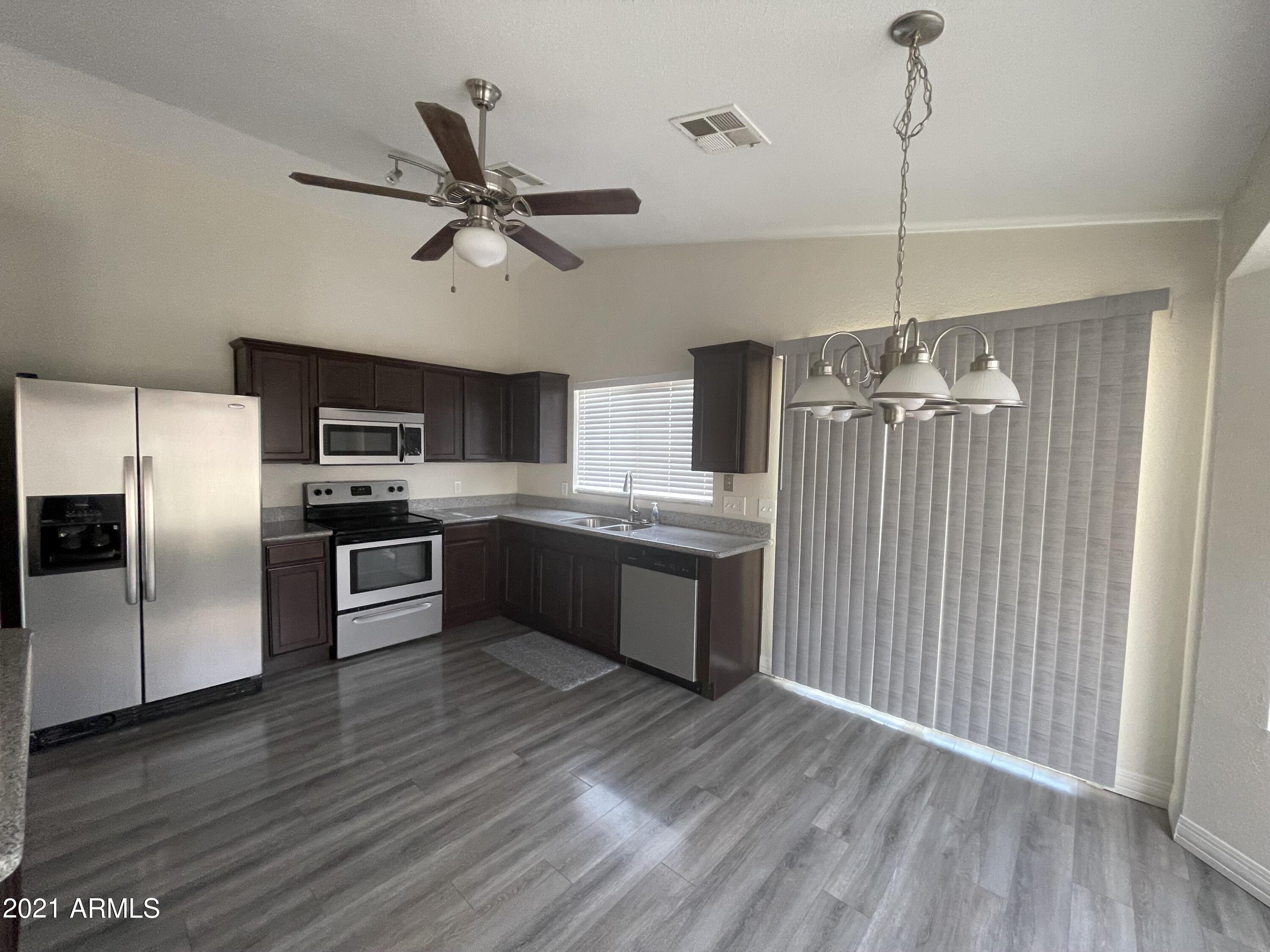 MOUNTAINVIEW AT NORTH CANYON - Residential