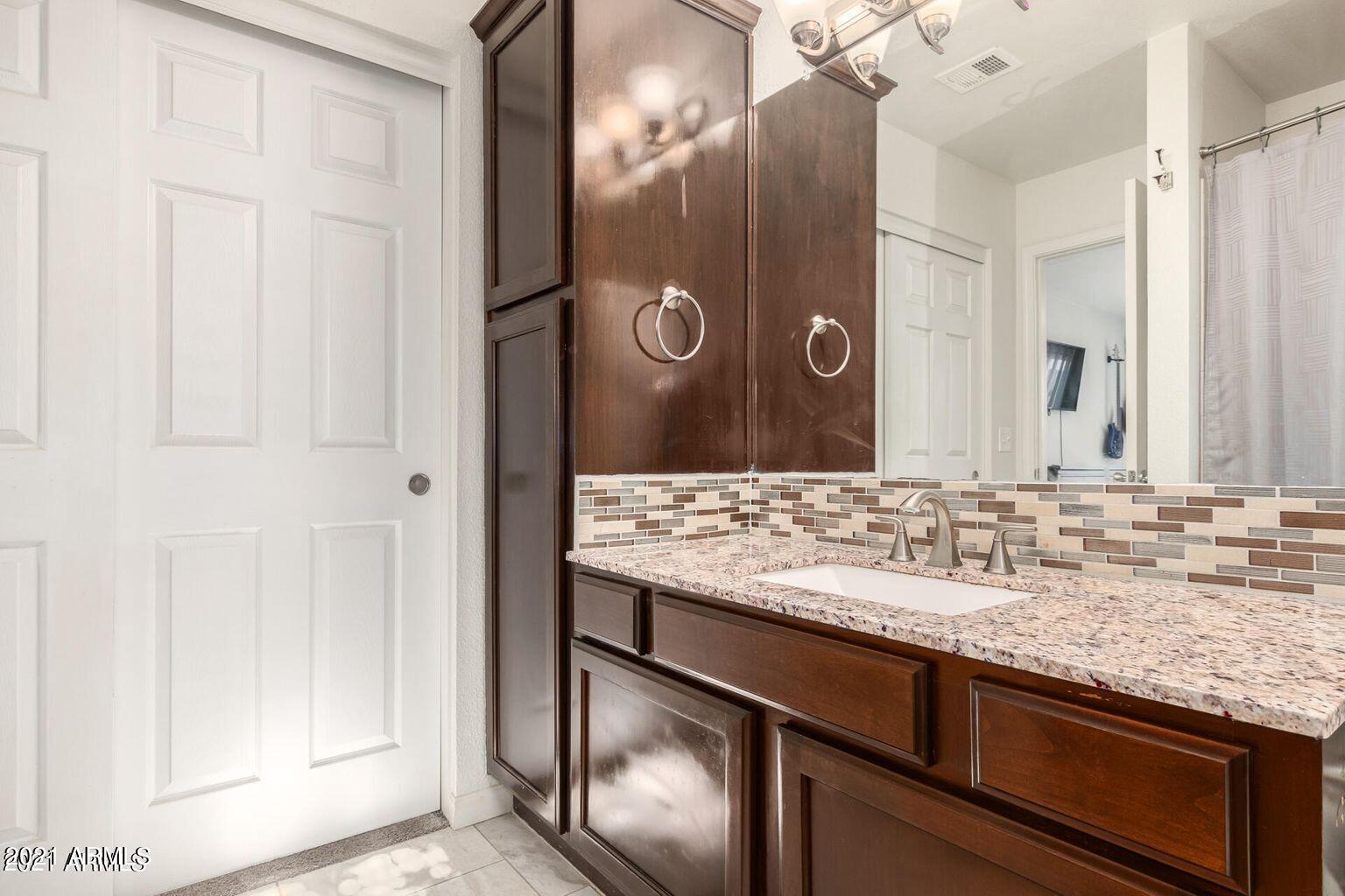 MOUNTAINVIEW AT NORTH CANYON - Residential