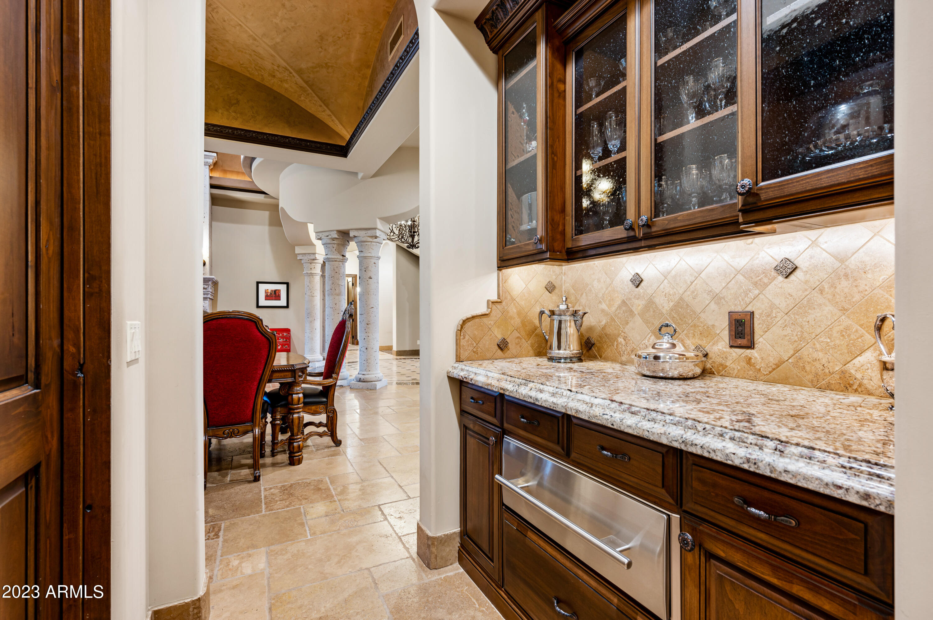 SIERRA HILLS - Residential