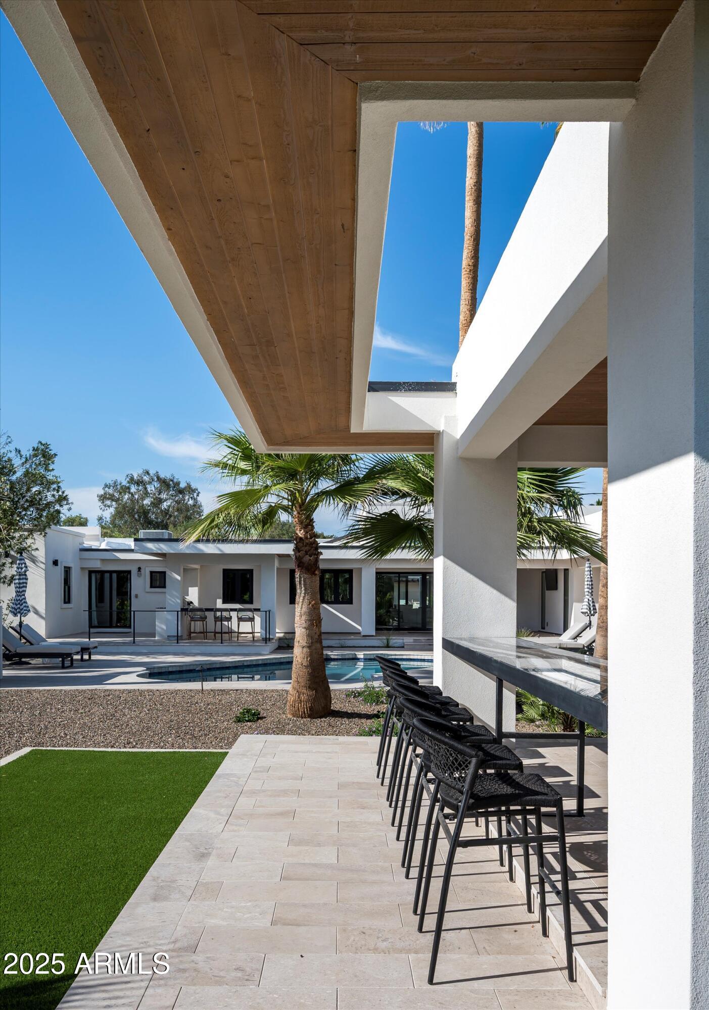 LA TIERRA ESTATES AMD - Residential