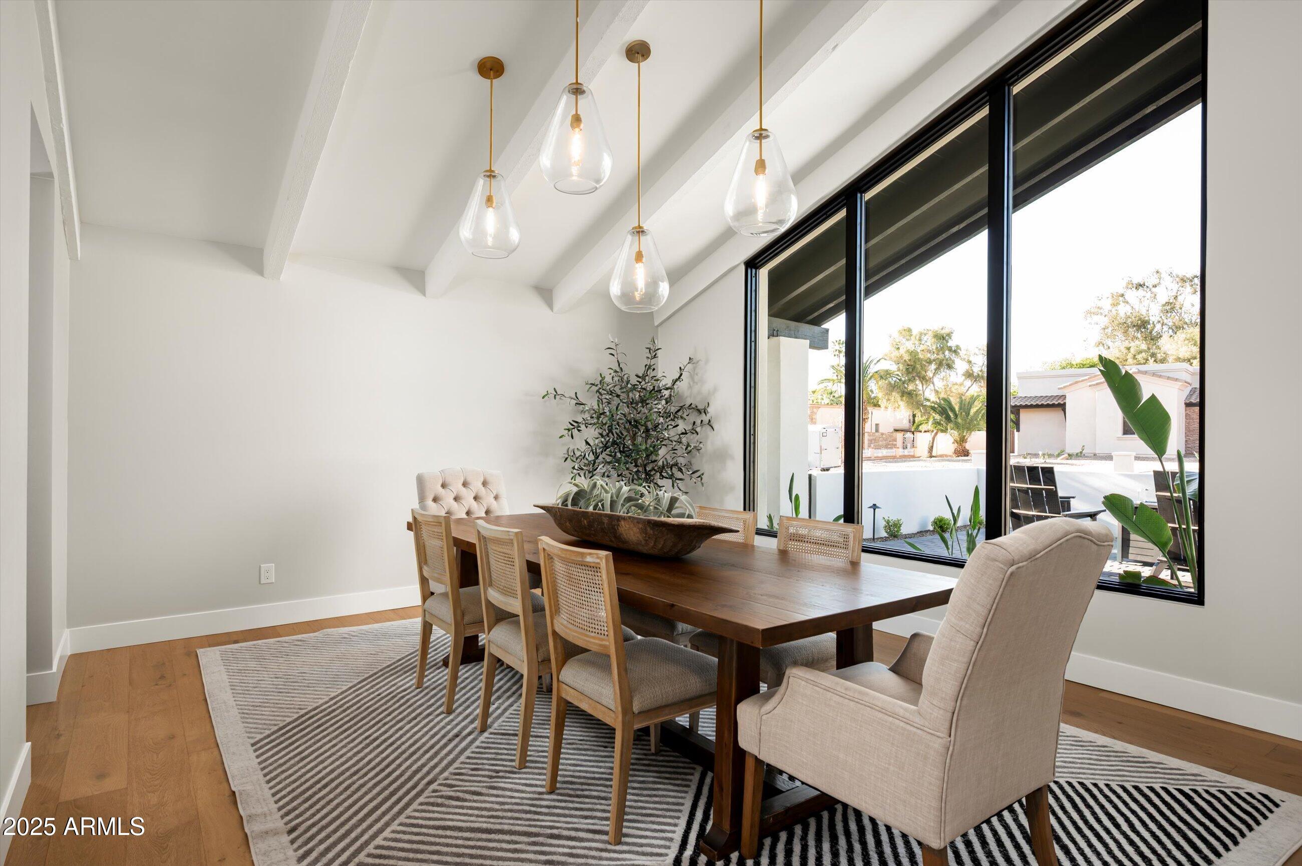 LA TIERRA ESTATES AMD - Residential