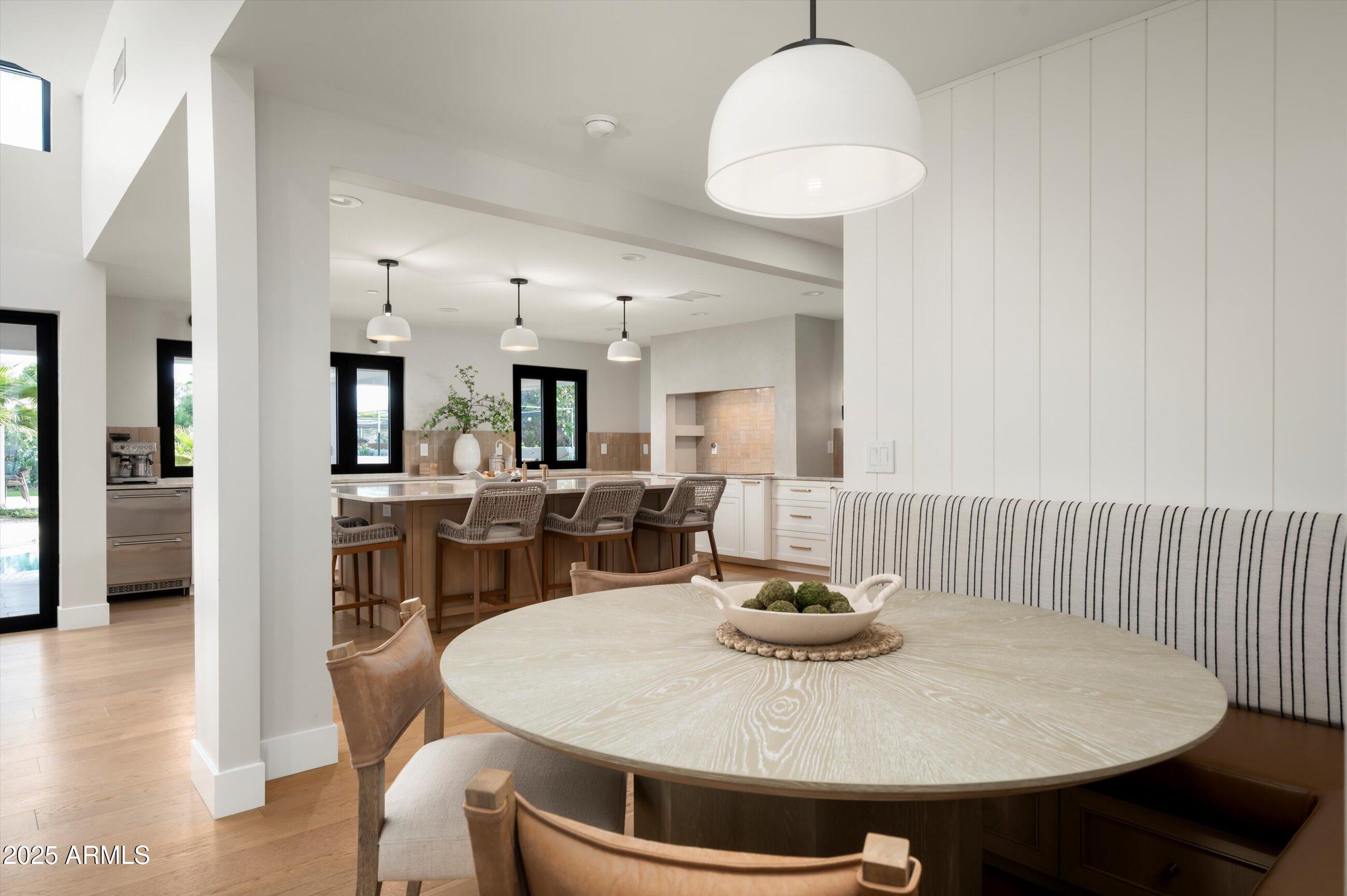 LA TIERRA ESTATES AMD - Residential