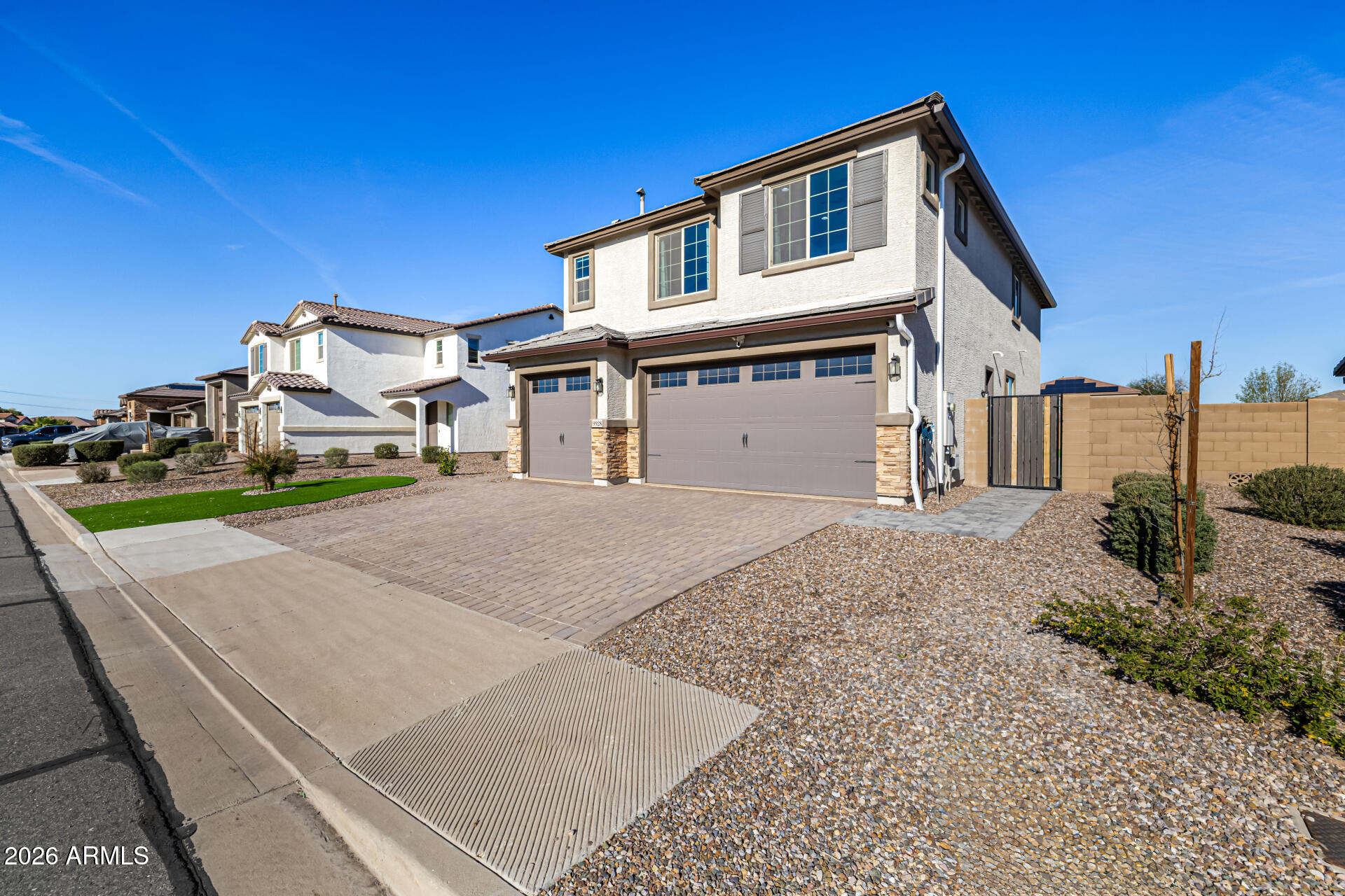 CRESTFIELD MANOR AT ARIZONA FARMS VILLAGE PAR 7 - Residential