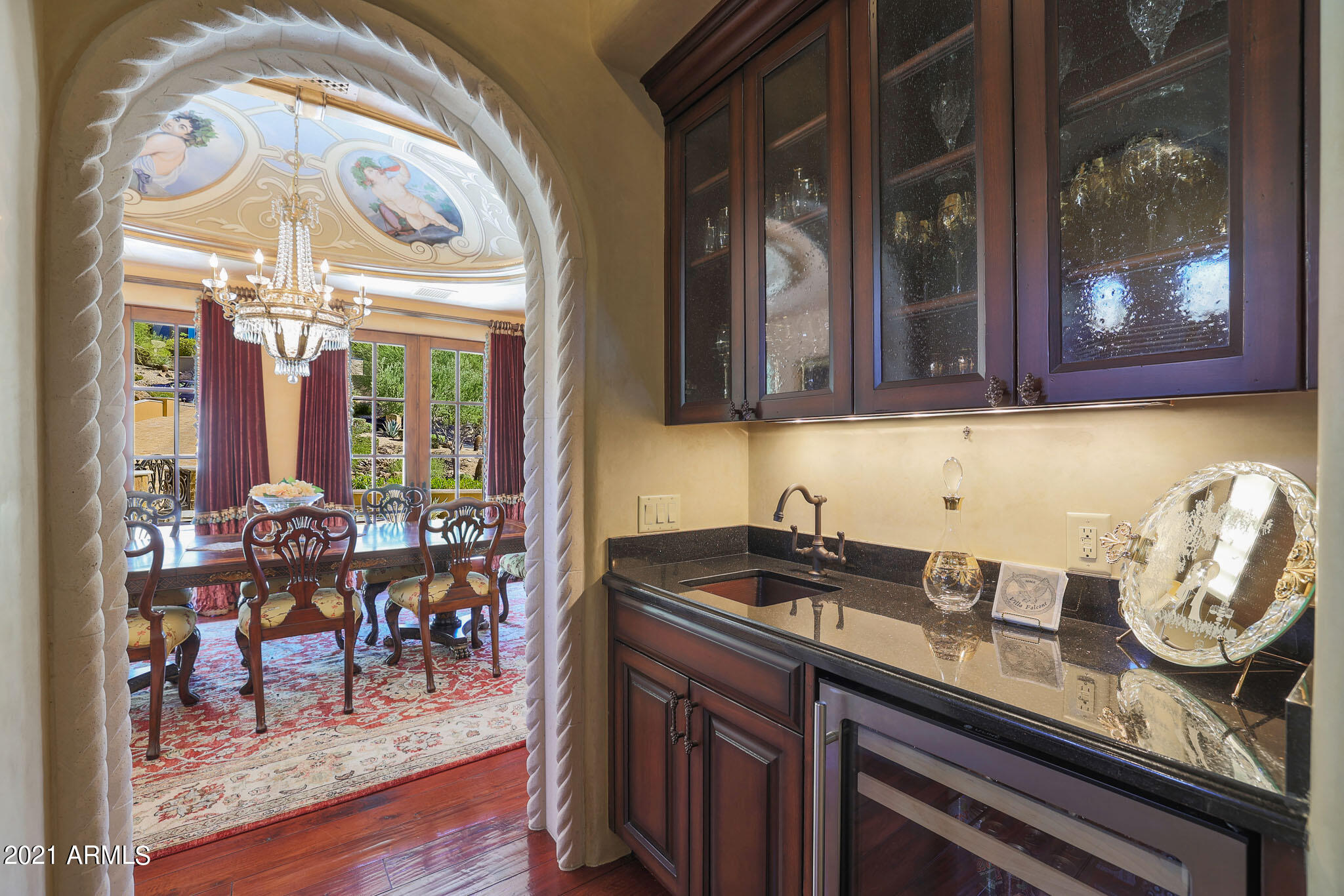 SCOTTSDALE MOUNTAIN - Residential