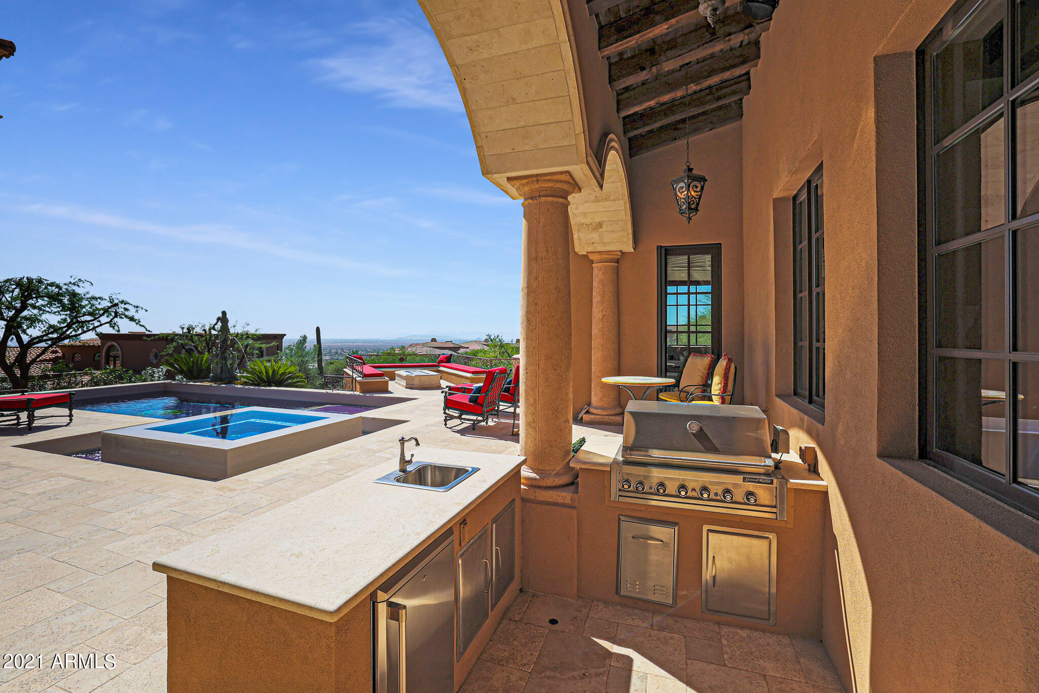 SCOTTSDALE MOUNTAIN - Residential