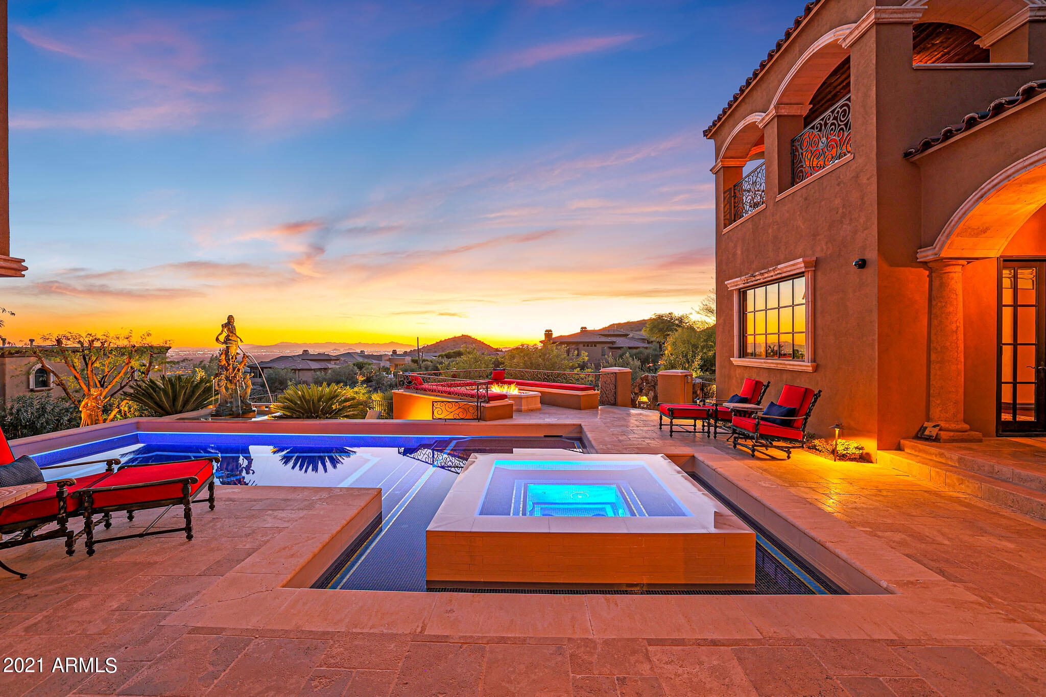 SCOTTSDALE MOUNTAIN - Residential