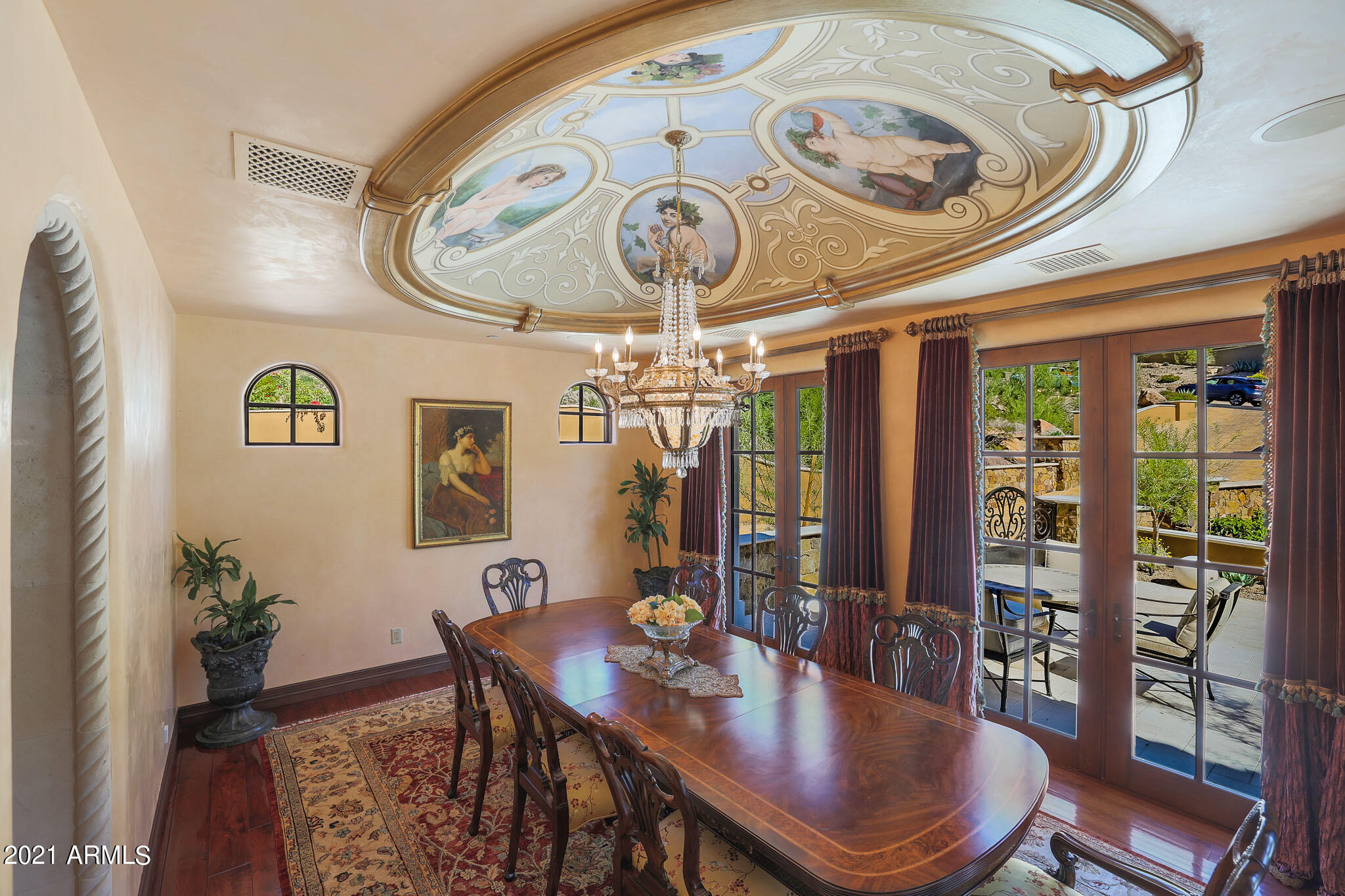 SCOTTSDALE MOUNTAIN - Residential
