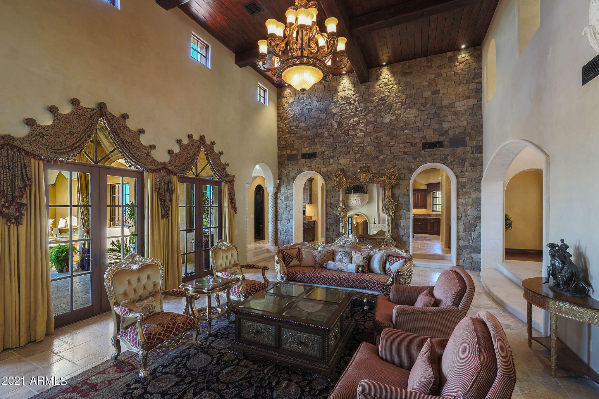 SCOTTSDALE MOUNTAIN - Residential