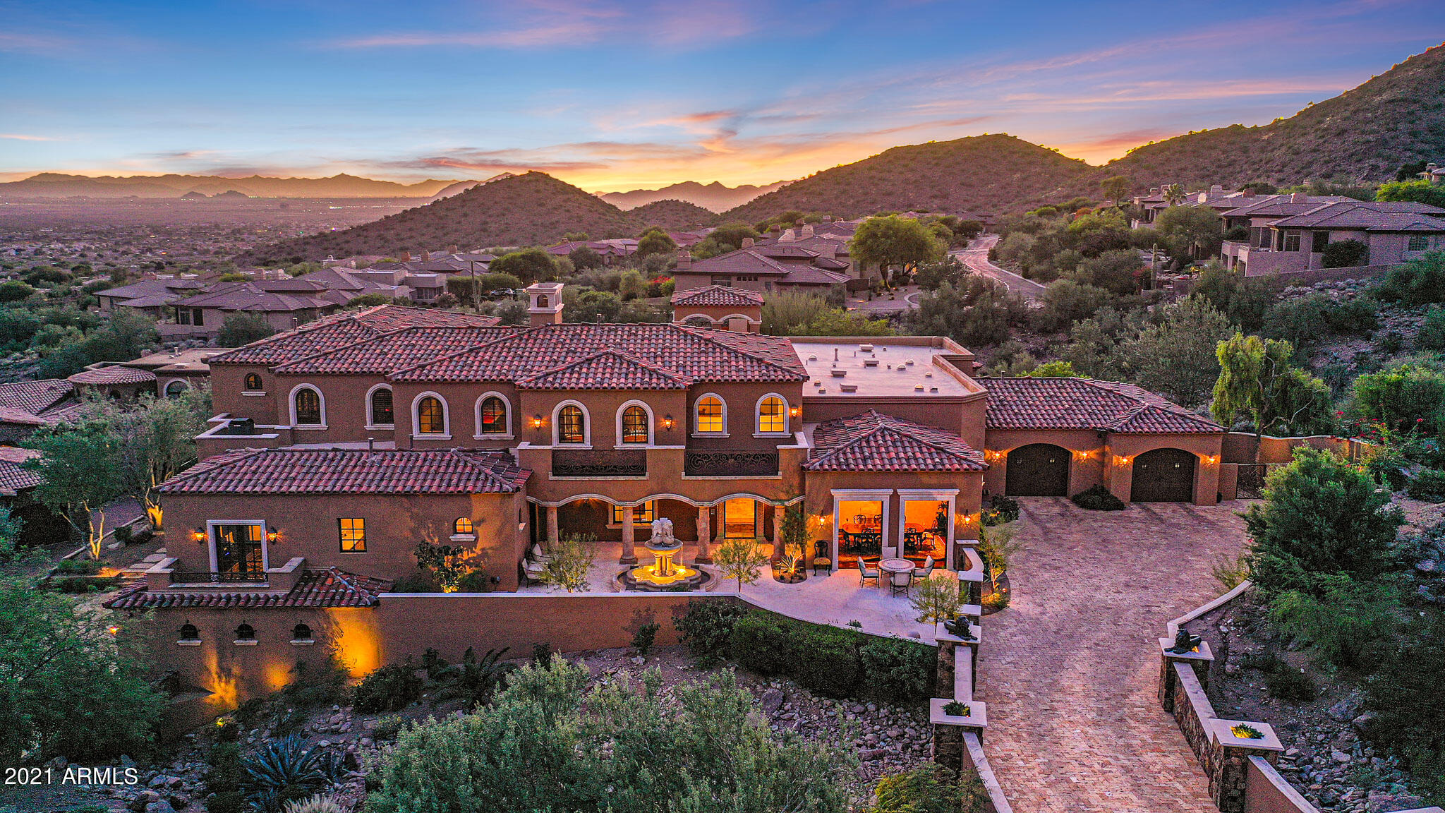 SCOTTSDALE MOUNTAIN - Residential