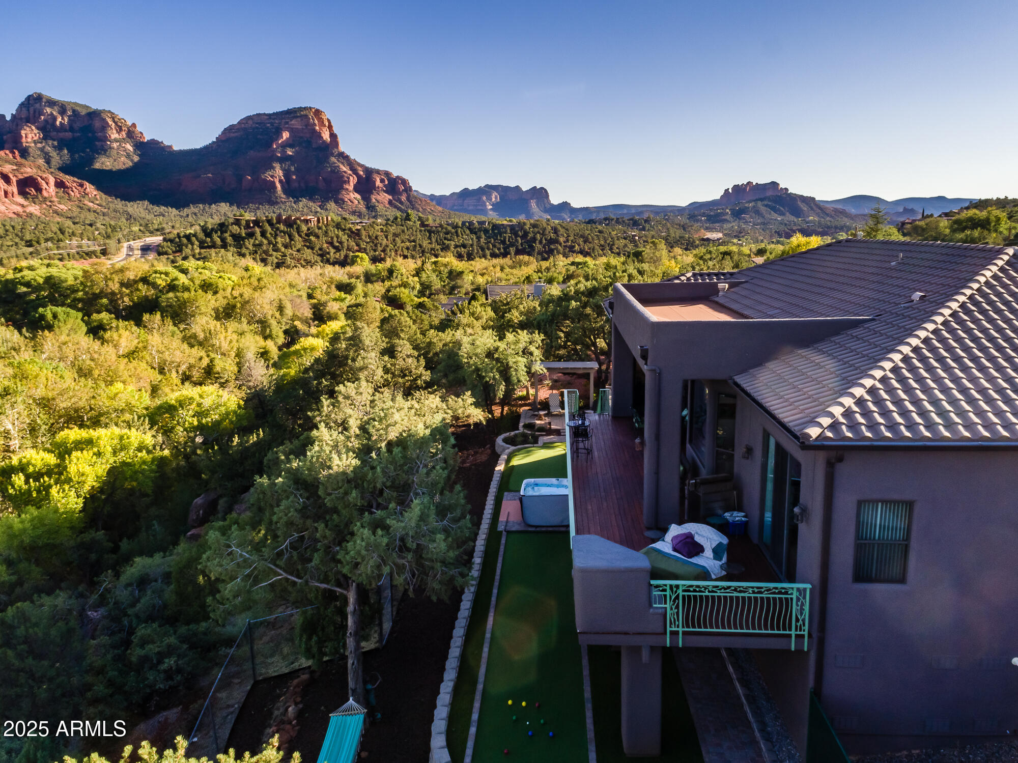 ED BLACK - Residential