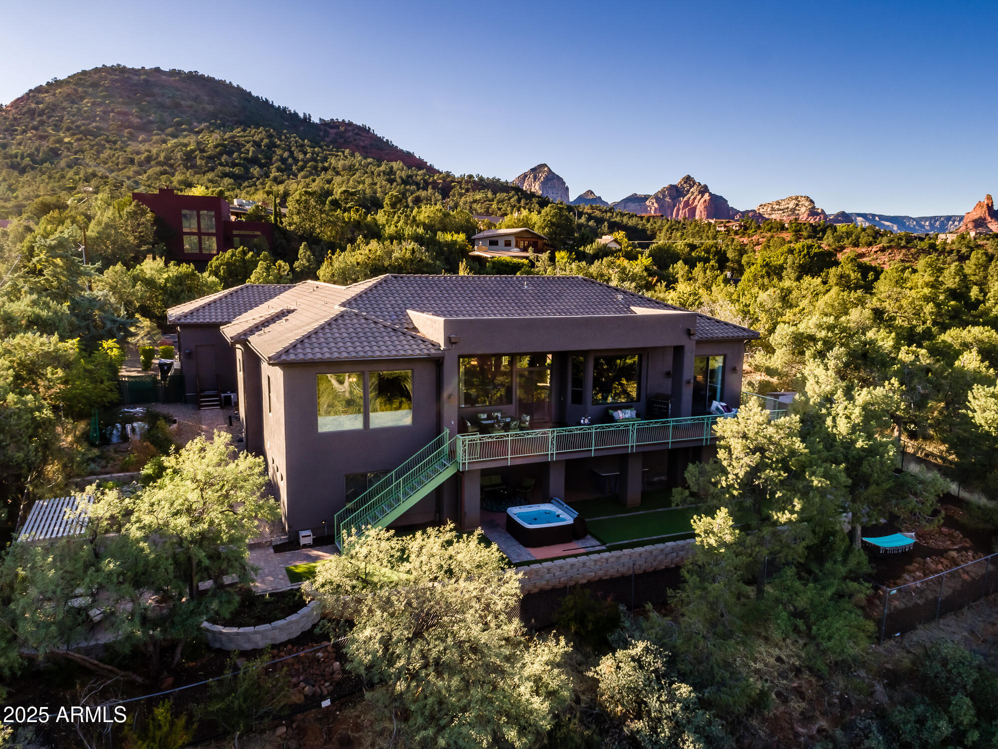 ED BLACK - Residential