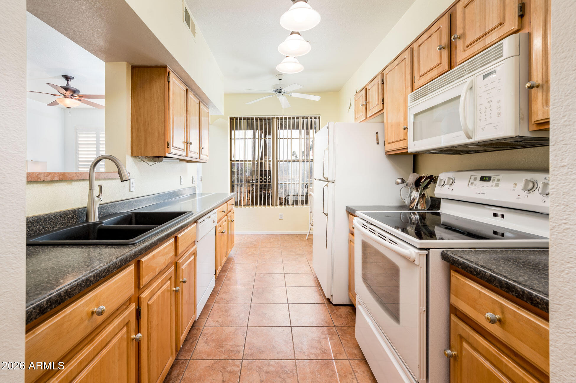 VILLAGE AT SUN CITY GRAND CONDOMINIUM AMD - Residential
