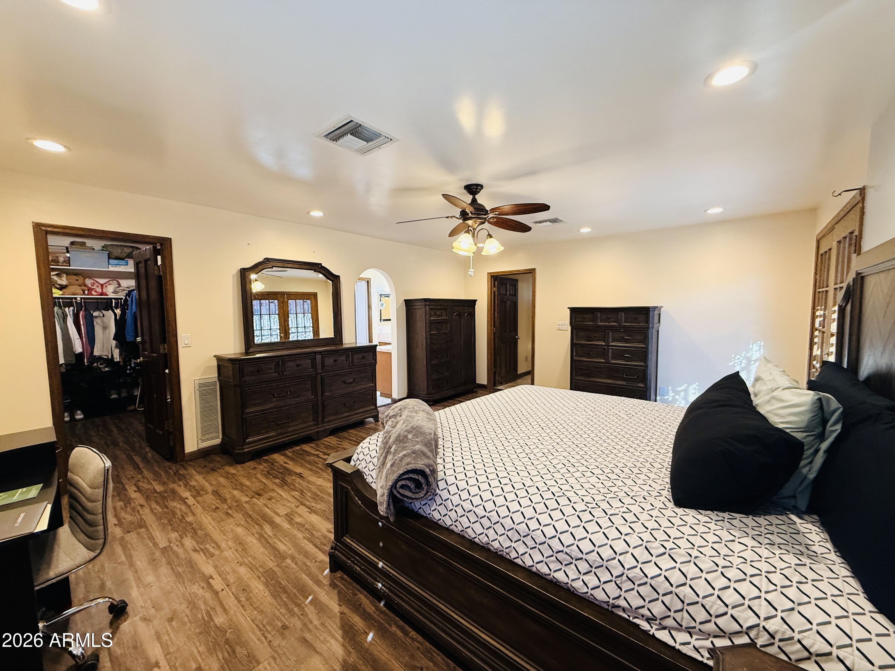 TOLSUN FARMS SUBDIVISION AMD - Residential
