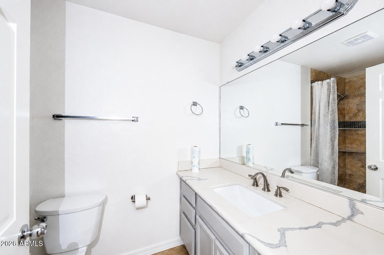 LA CONTESSA SECOND AMD - Residential Lease