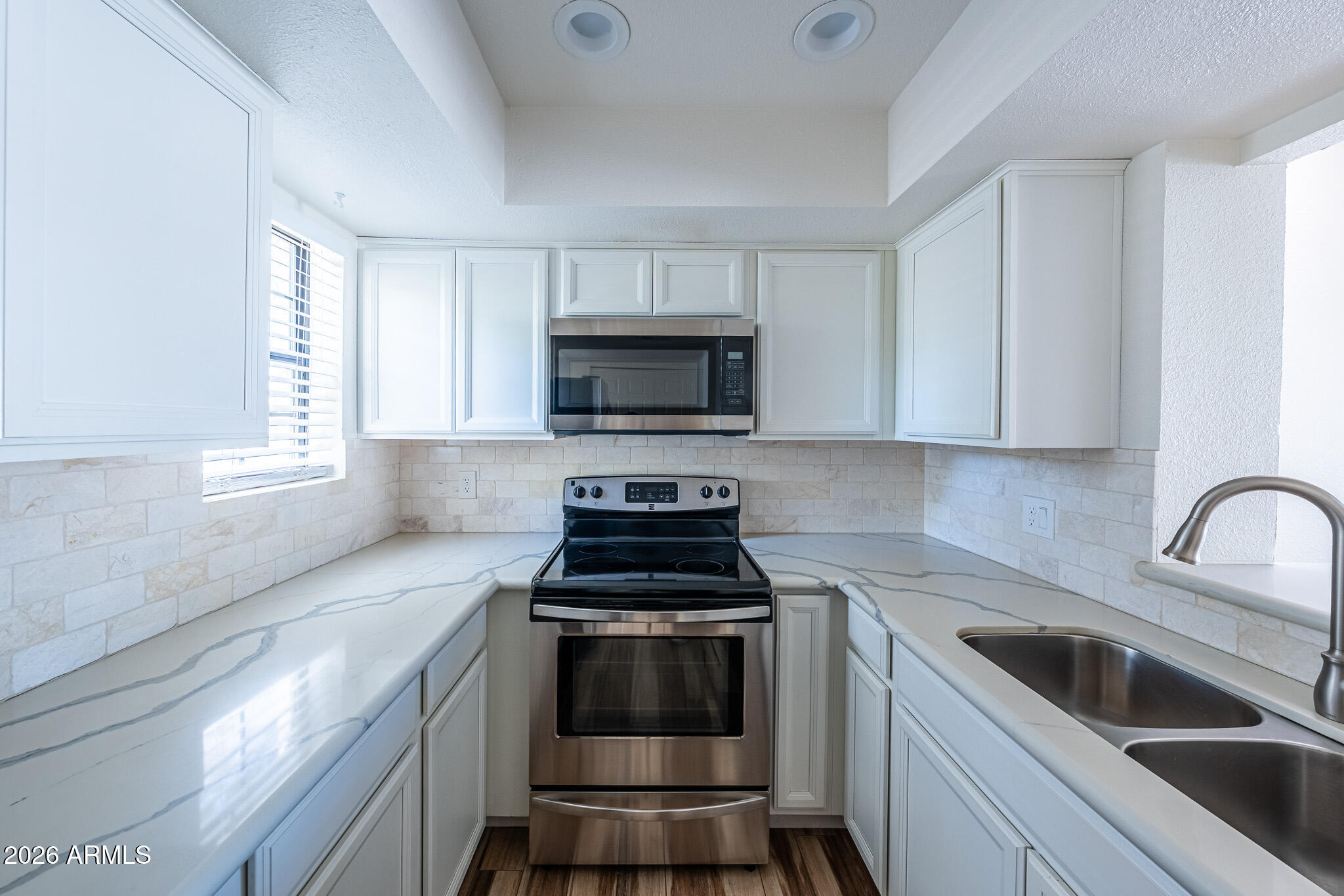 LA CONTESSA SECOND AMD - Residential Lease