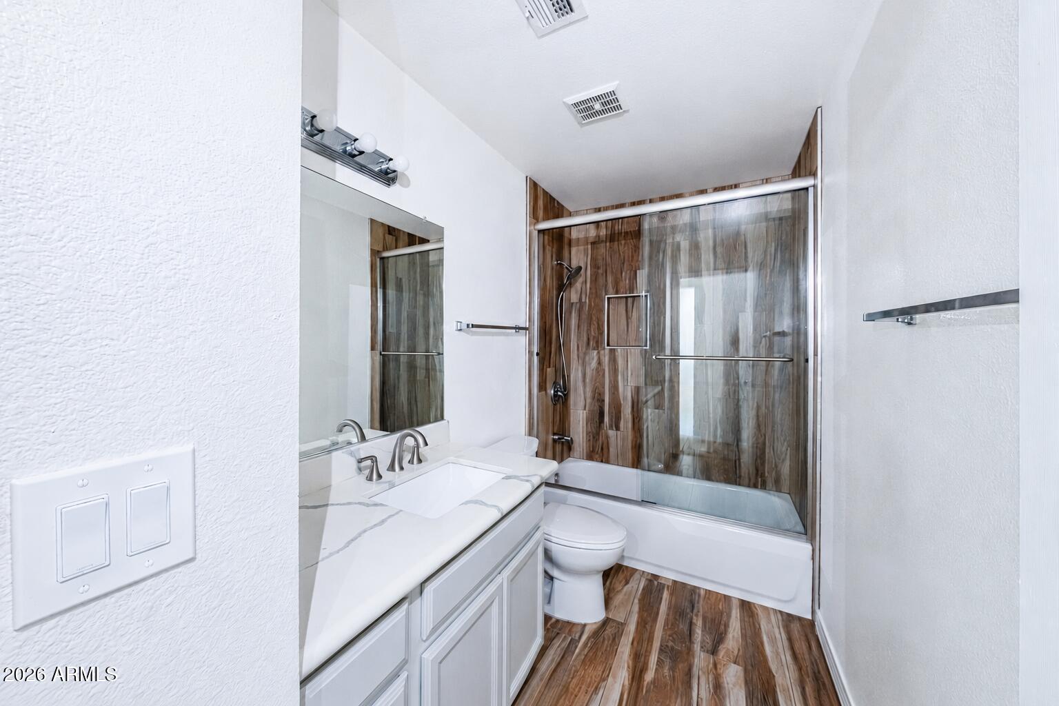 LA CONTESSA SECOND AMD - Residential Lease