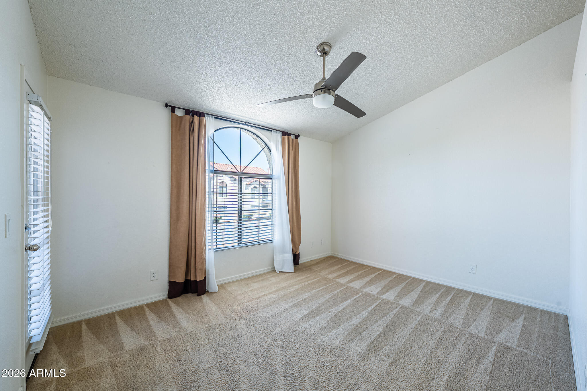 LA CONTESSA SECOND AMD - Residential Lease