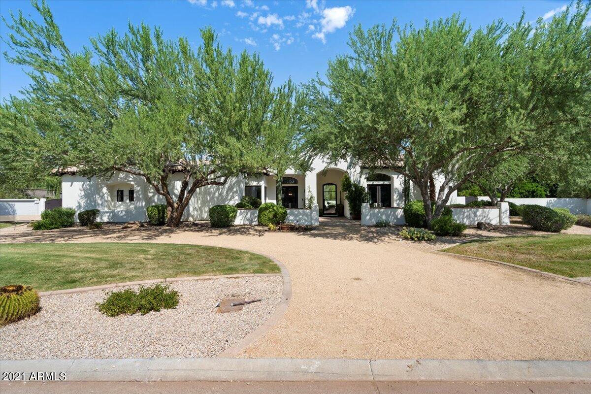 DOUBLETREE RANCHOS 2 - Residential