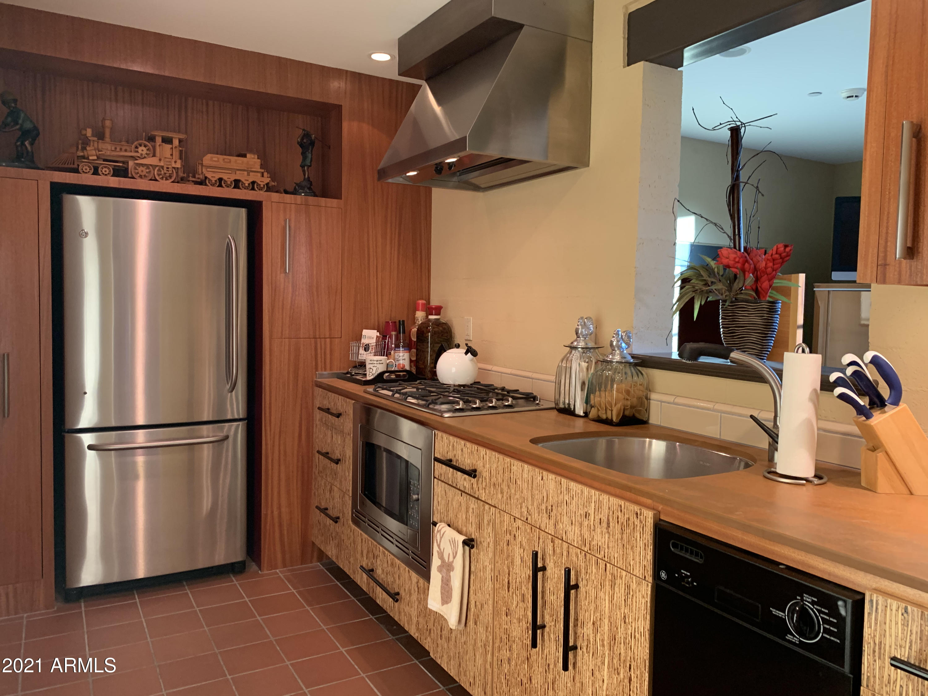 PALM CANYON 2 LOTS 6-16, 20-23 TR A - Residential