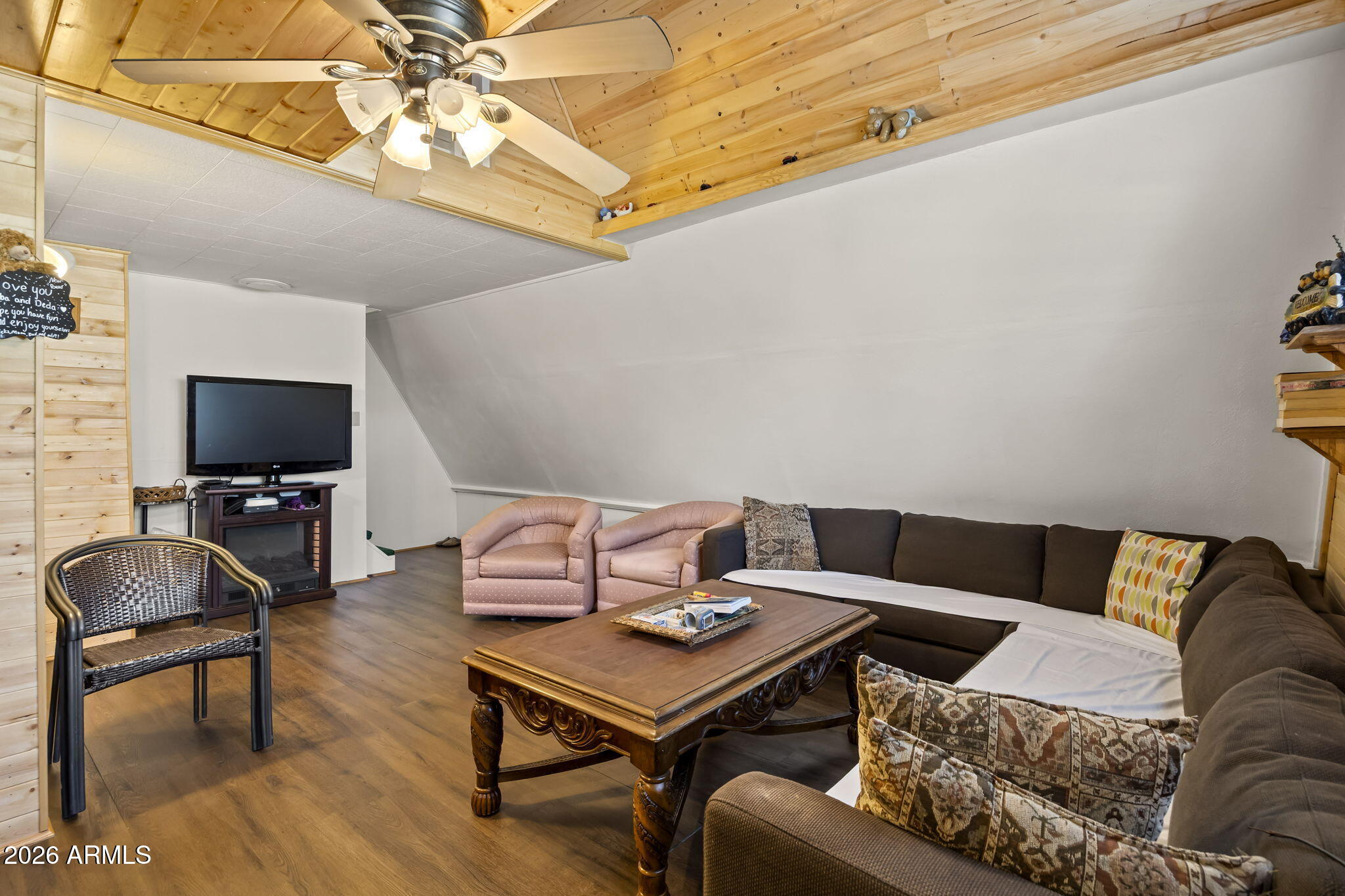 TIMBERLAKE PINES UNIT 1 - Residential